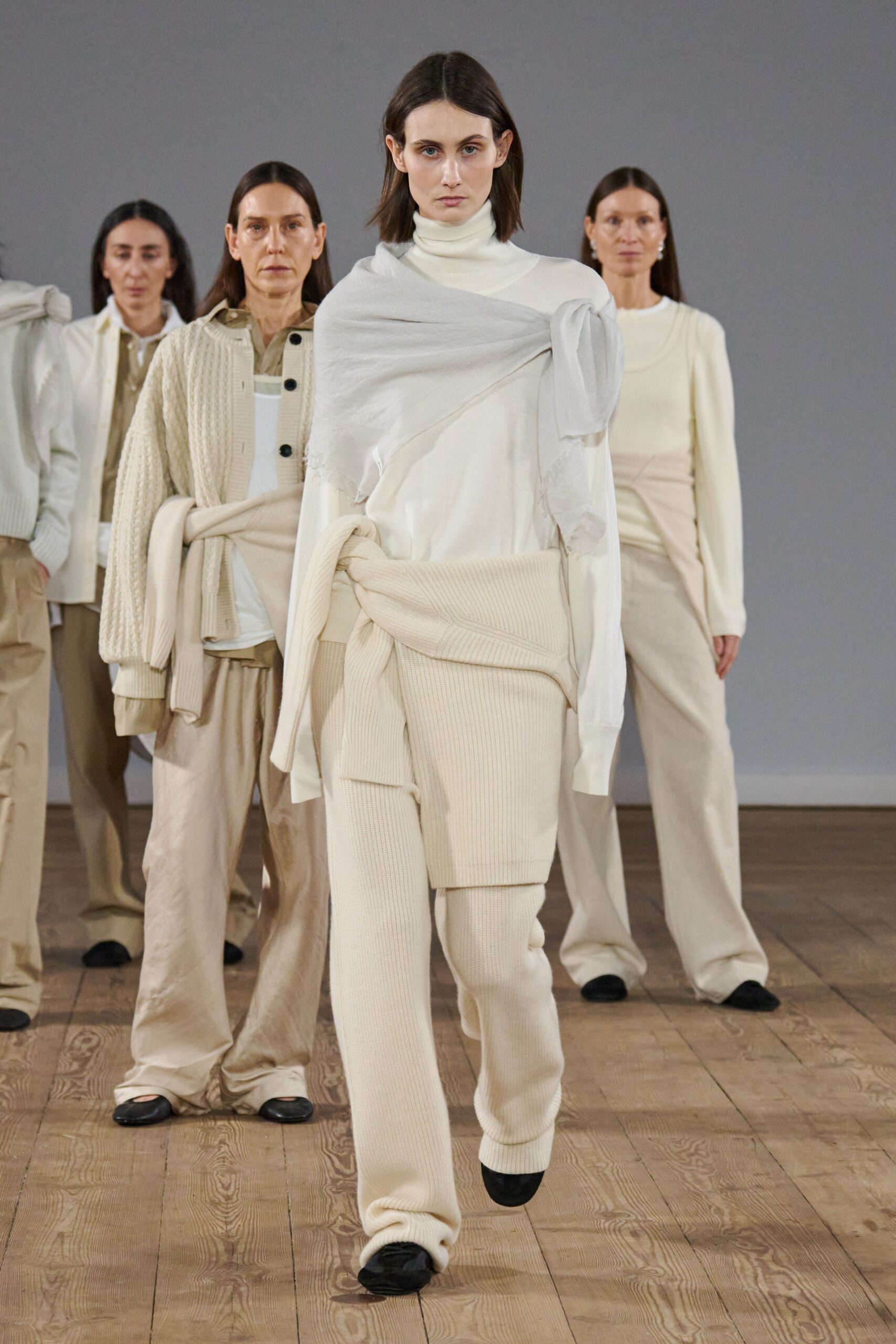 beige cotton relaxed straight-leg pants