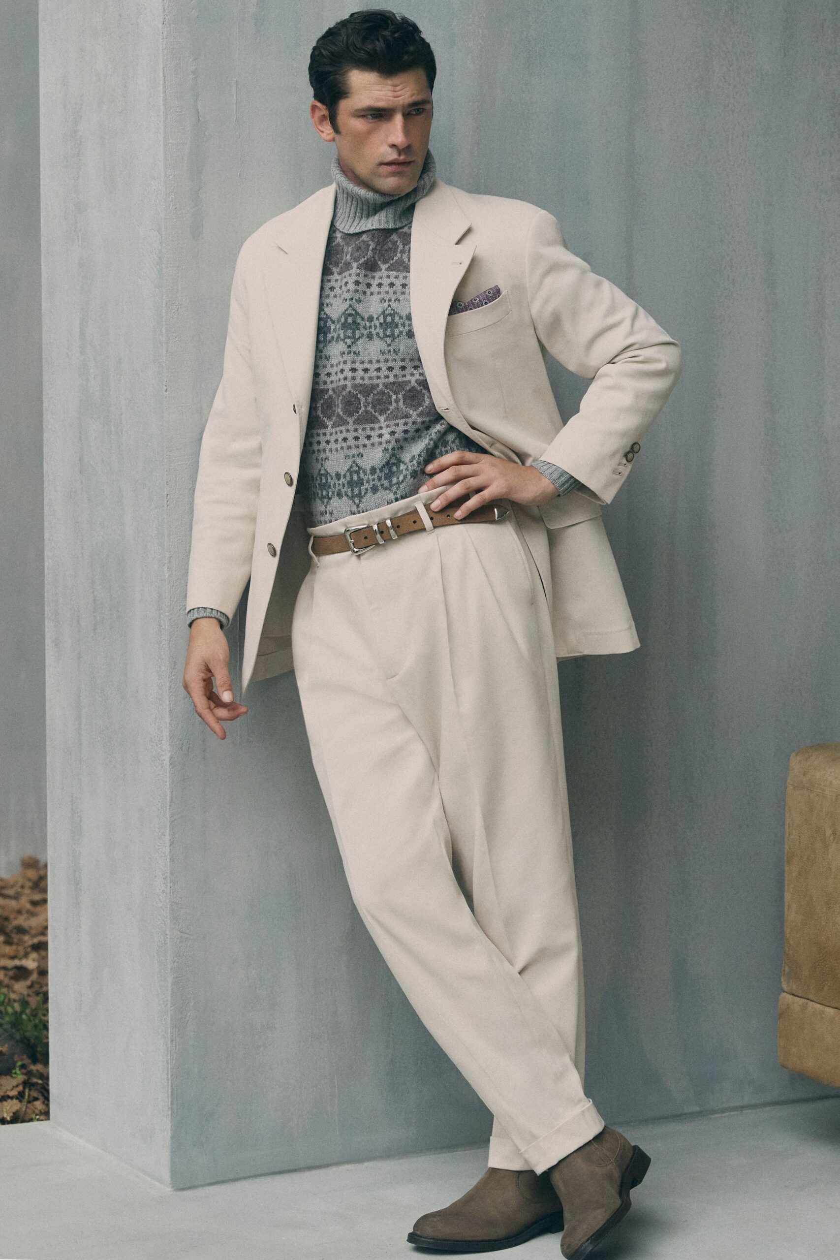 gray wool turtleneck fitted printed sweater