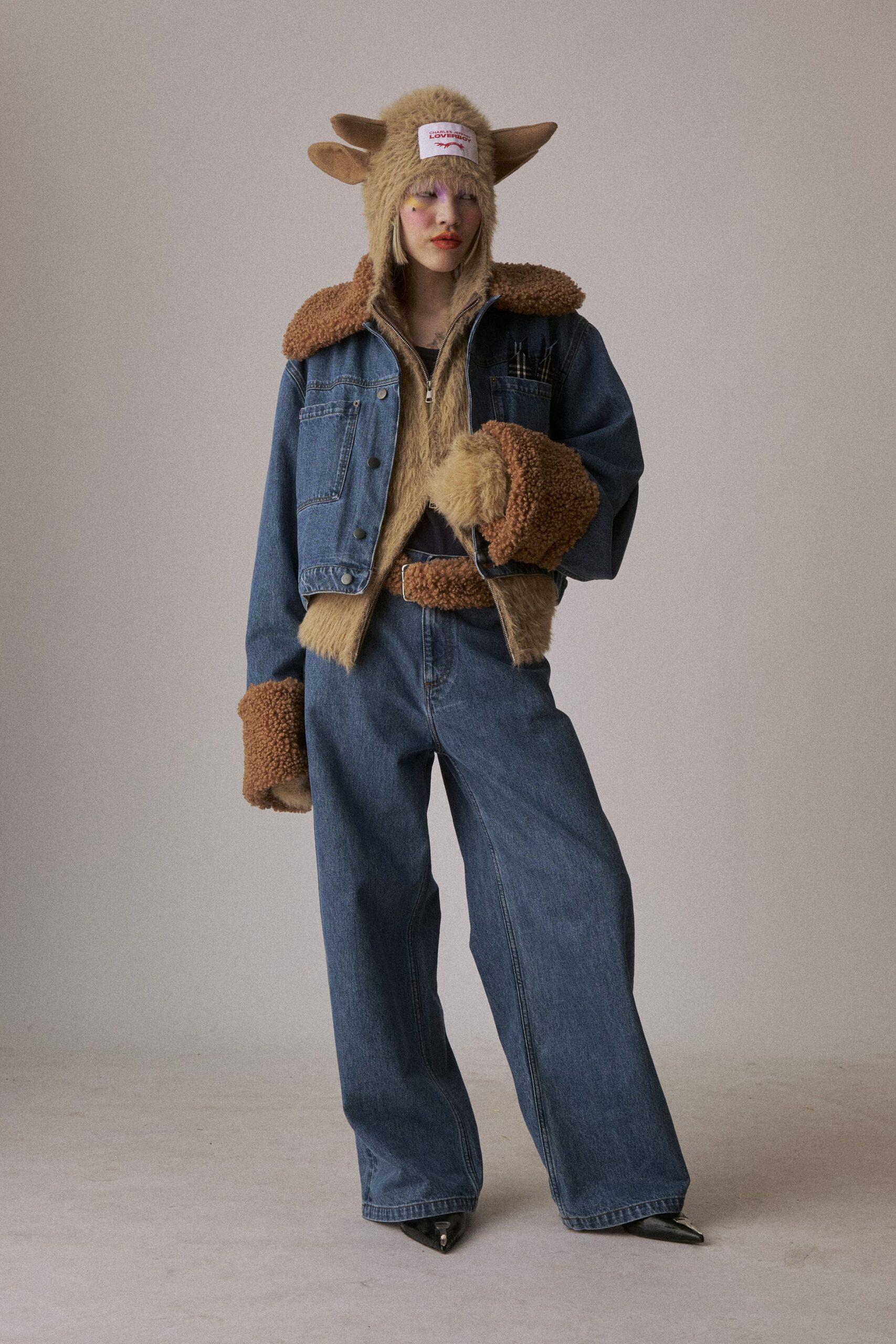 denim jacket faux-fur top