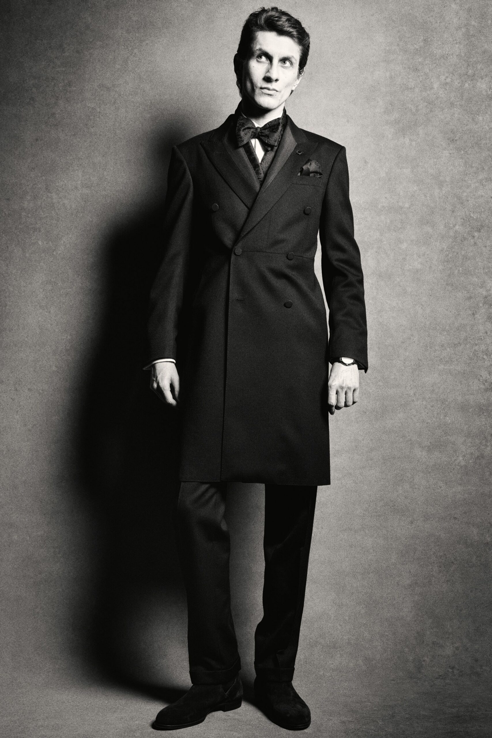 black tailored suit with shoes