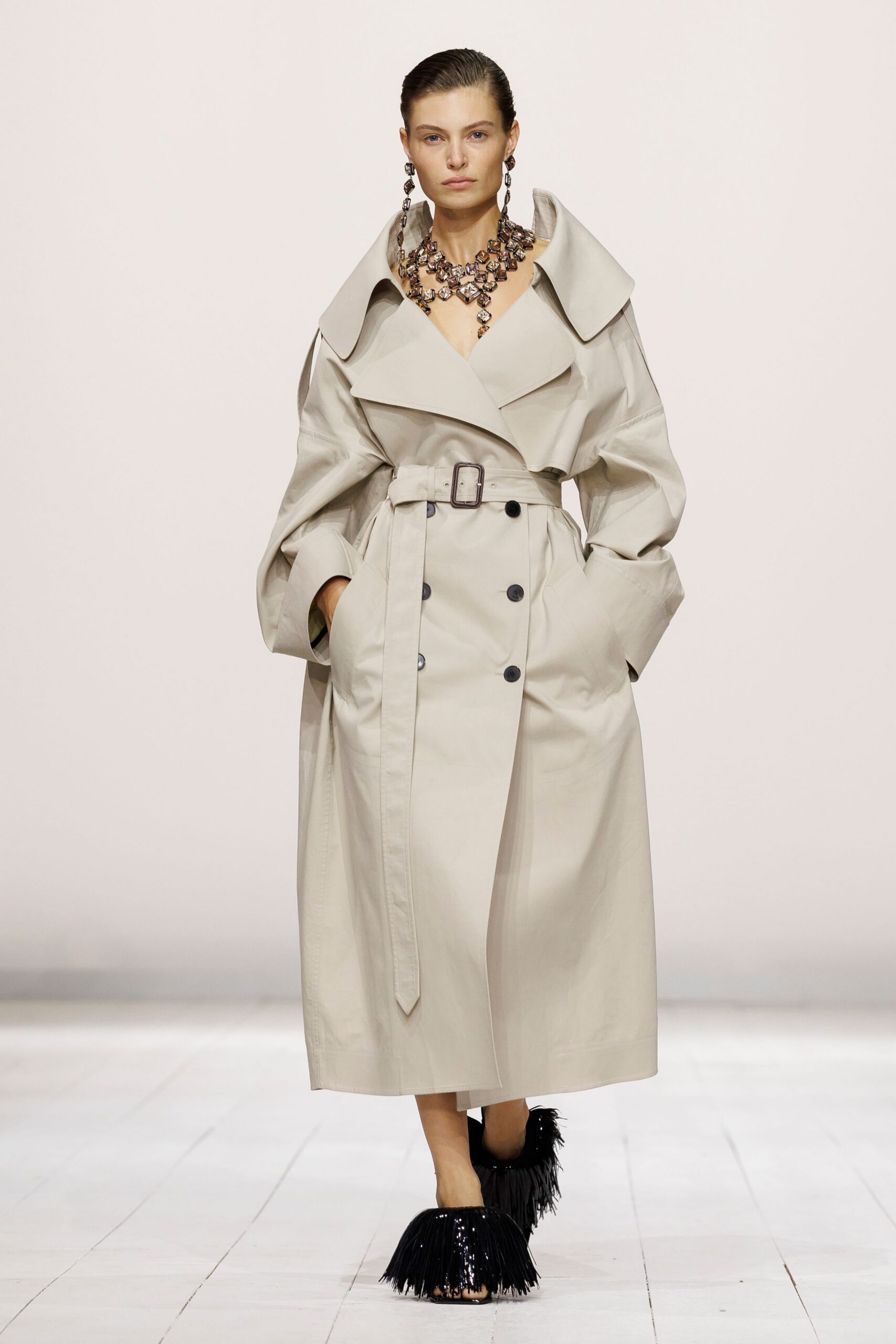 beige cotton long-sleeve collared relaxed belted pockets trench