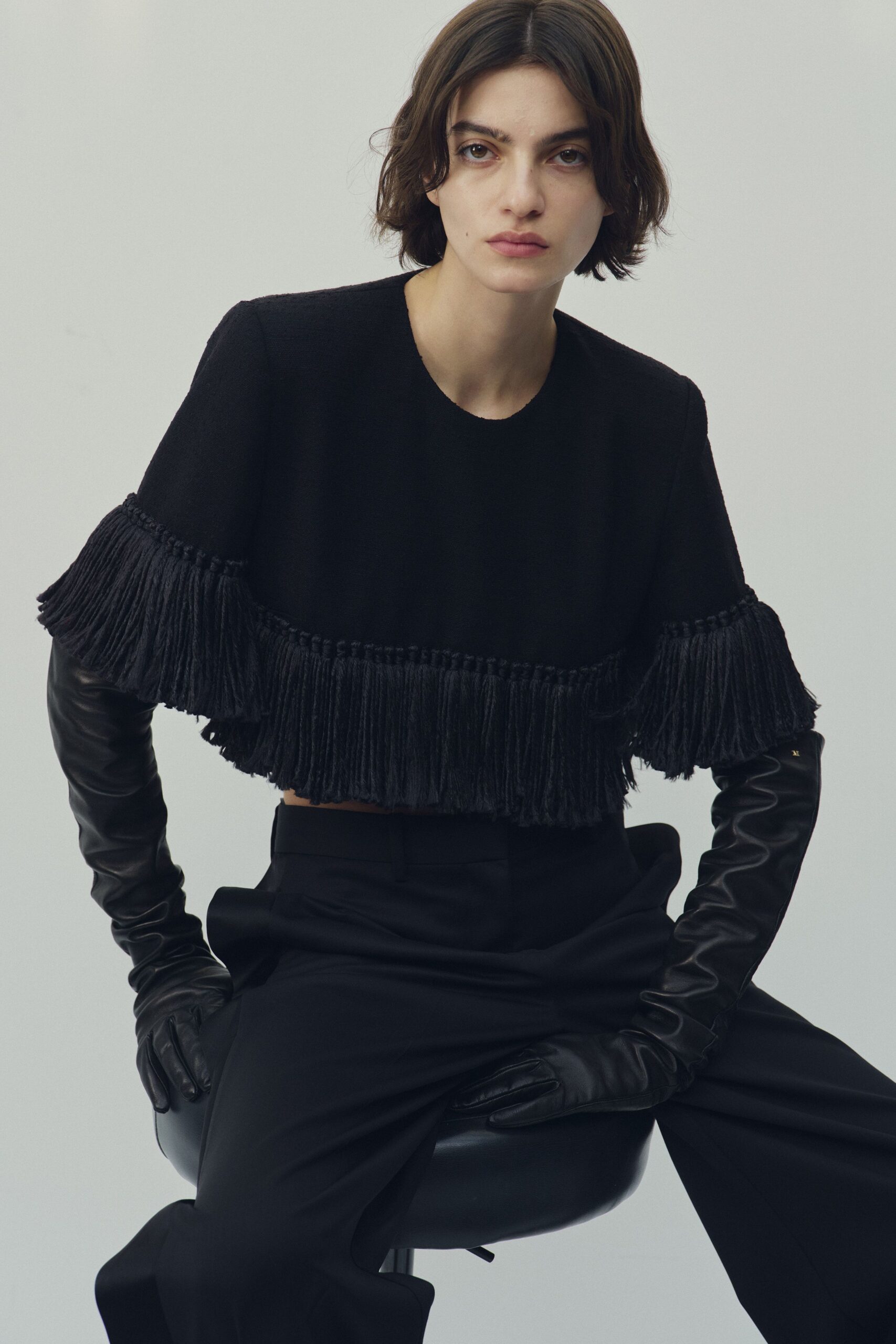 black wool long-sleeve collared fitted fringed cropped top