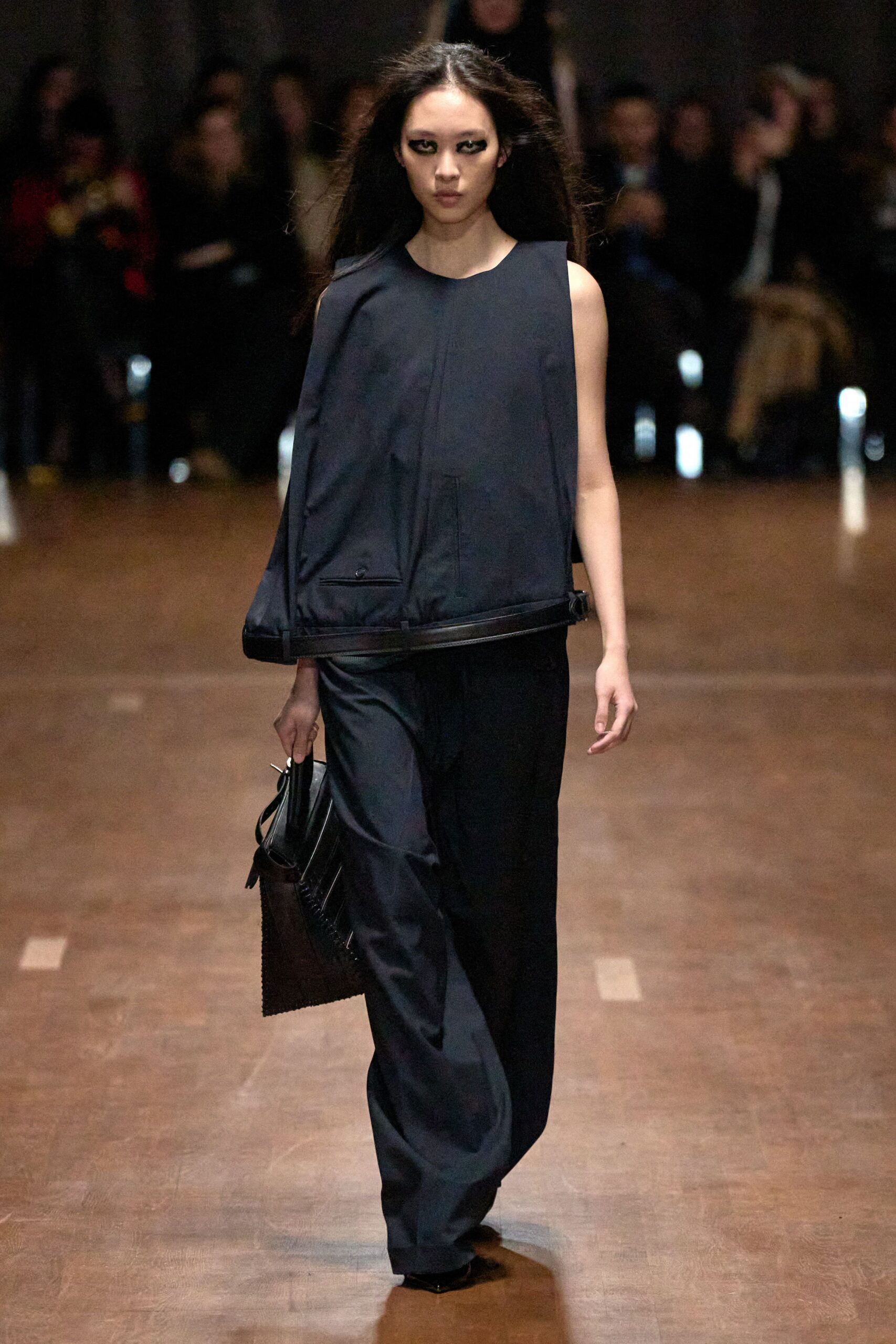 black relaxed top and pants