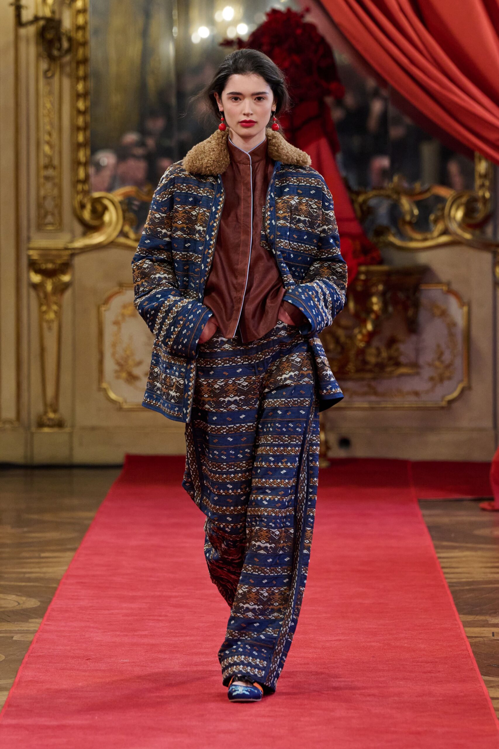 blue cotton long-sleeve collared relaxed printed jacket