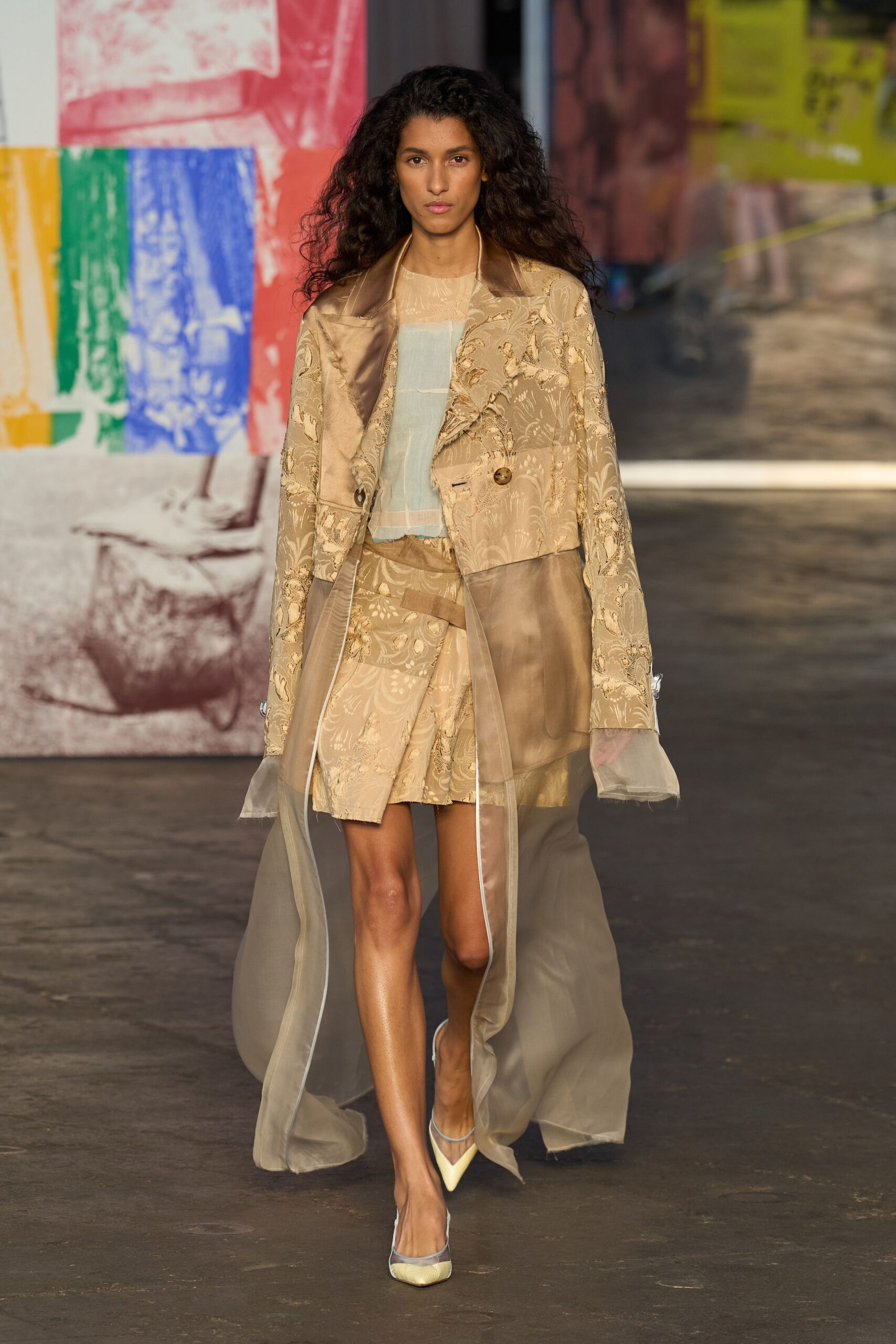 beige silk long-sleeve collared fitted embroidered buttoned coat
