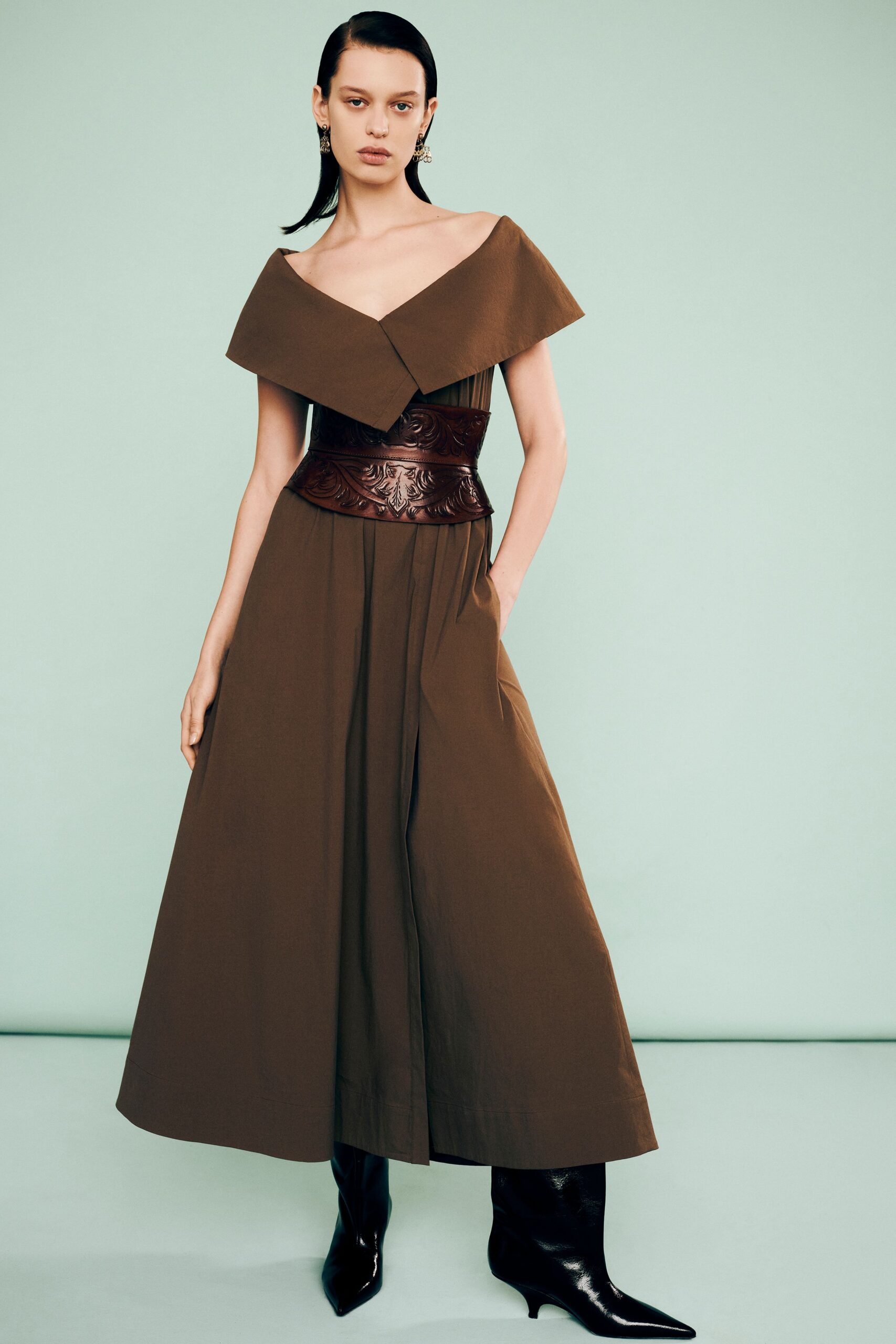 brown cotton sleeveless v-neck fitted a-line belted gown