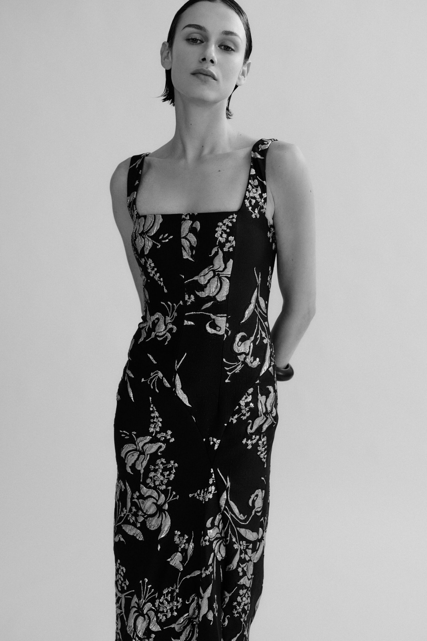 black and white floral maxi dress