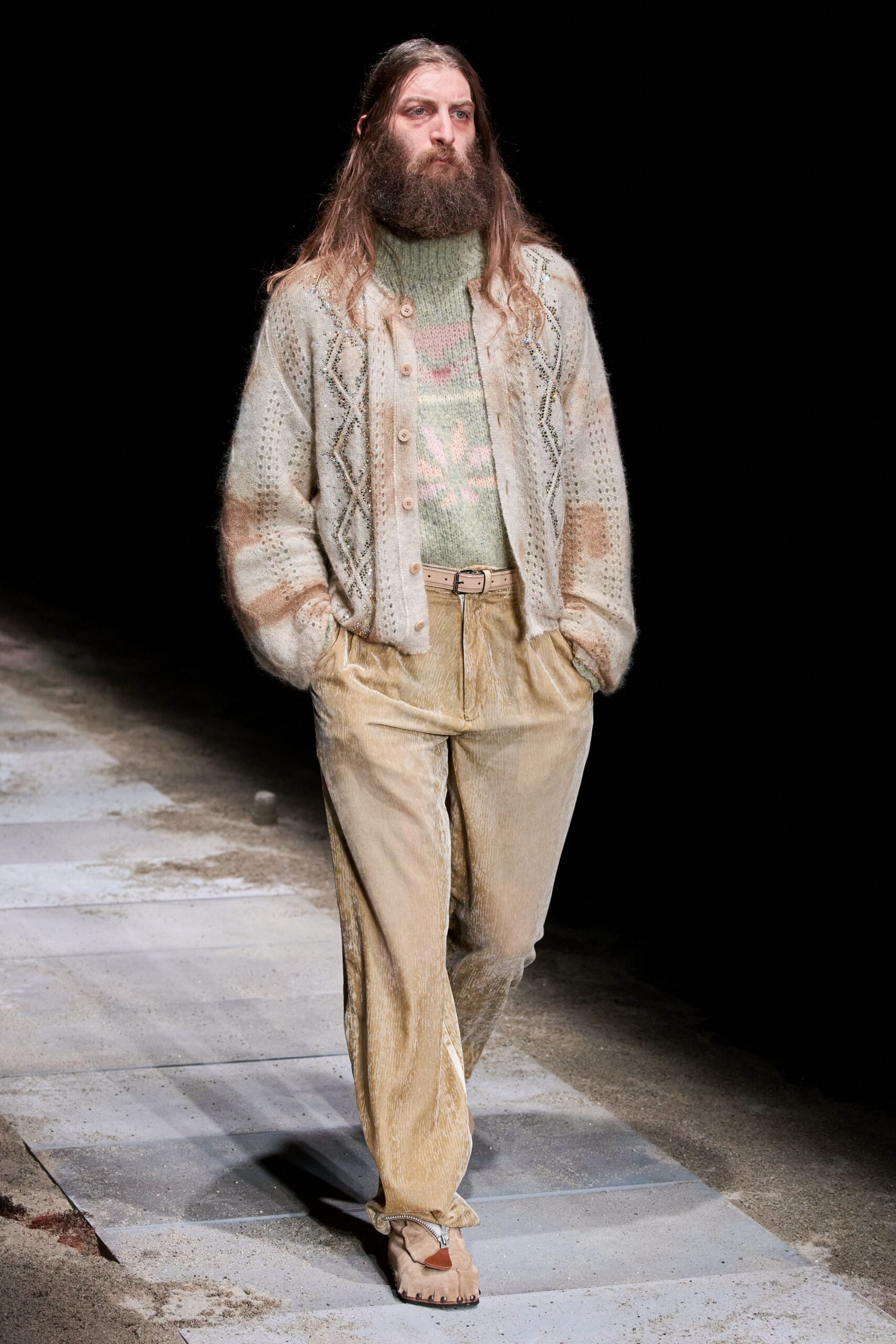 beige wool long-sleeve relaxed cardigan