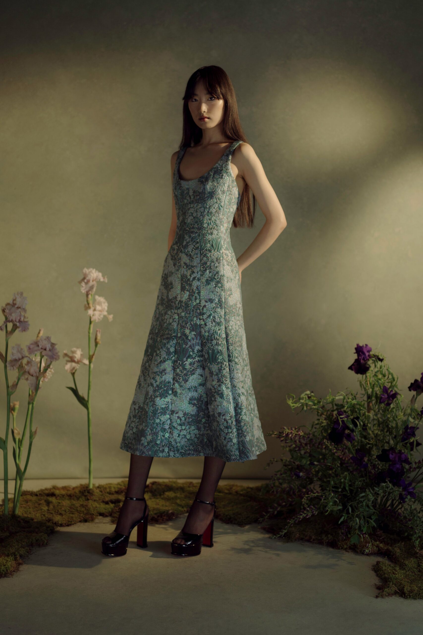 blue green silk midi dress with heels