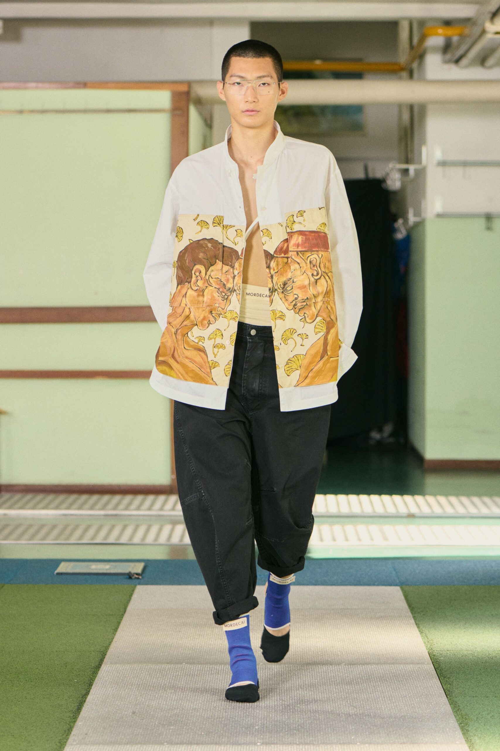 white printed shirt black wide-leg pants