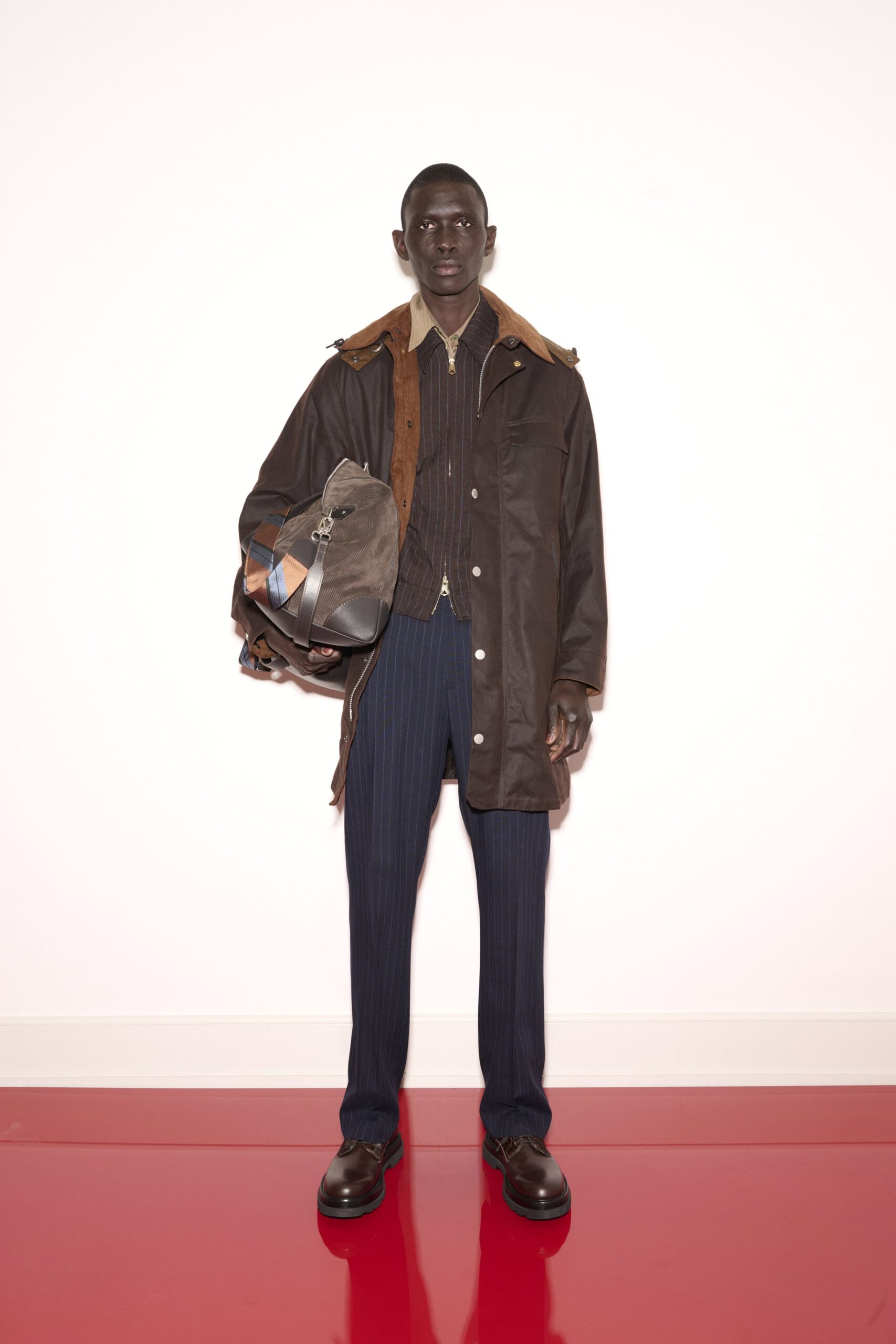 brown cotton long-sleeve collared relaxed buttoned coat
