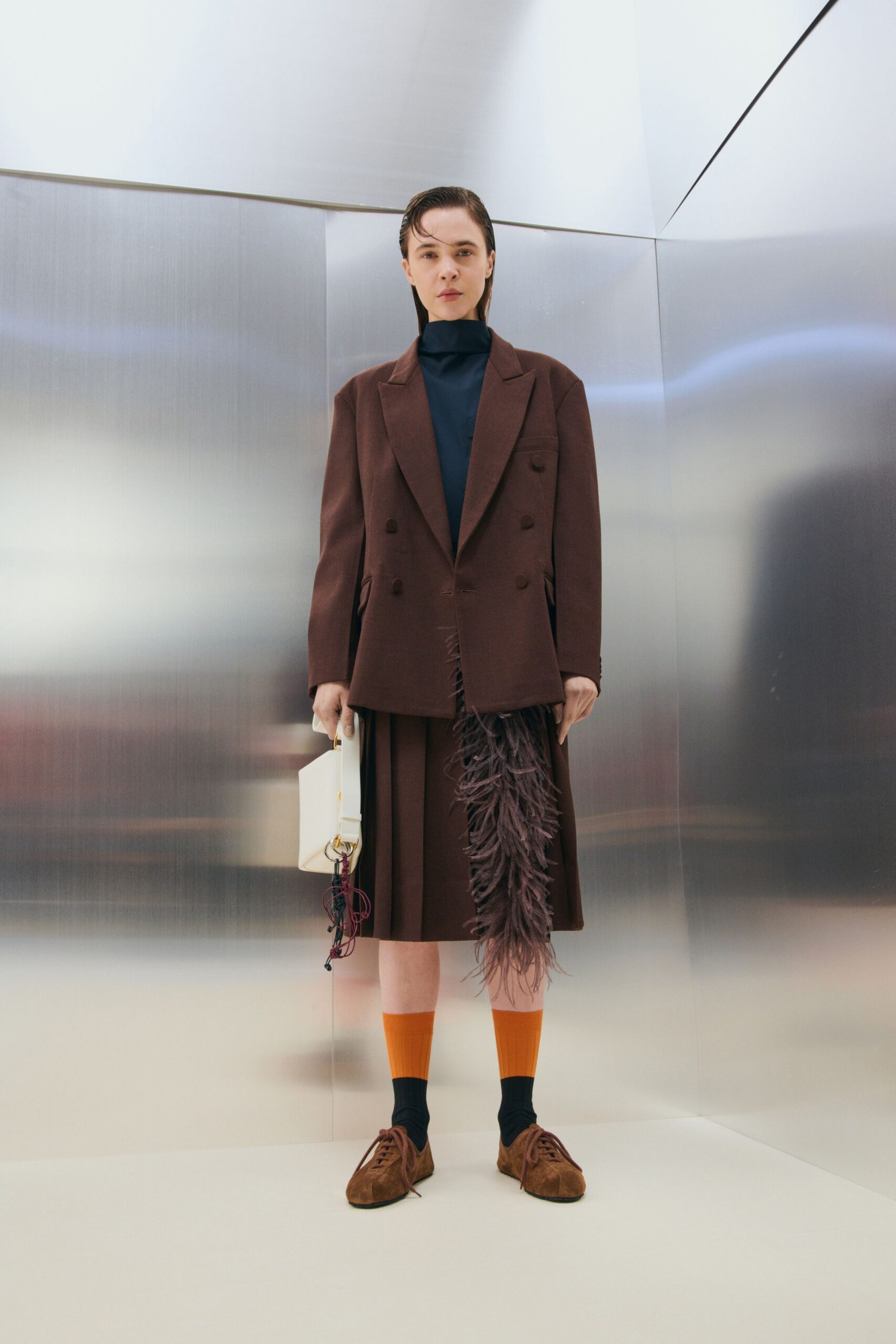 brown wool long-sleeve collared tailored pleated blazer