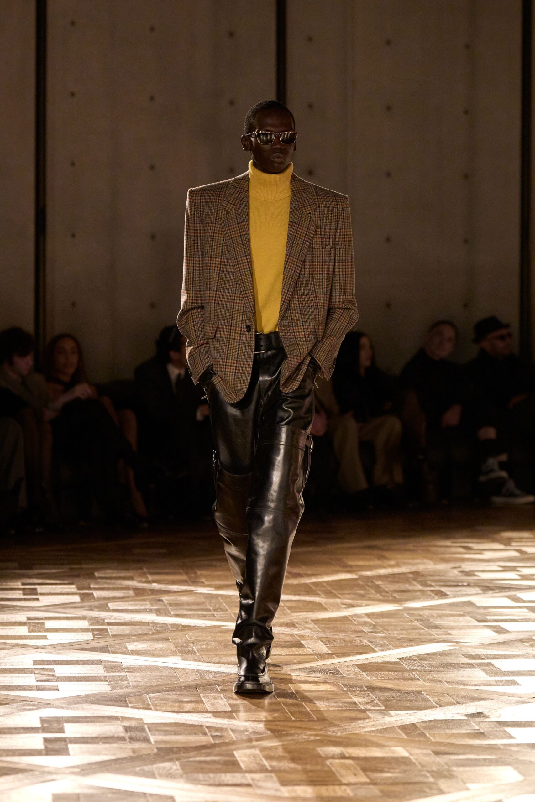 brown tweed long-sleeve collared tailored checked blazer