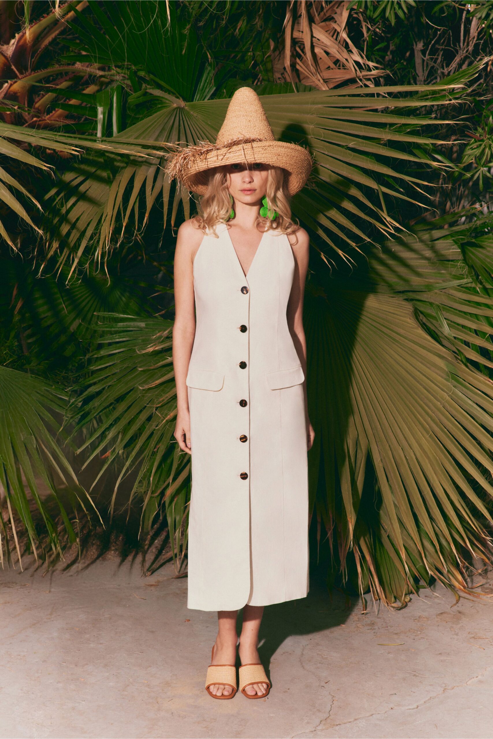 beige cotton sleeveless v-neck fitted buttoned pockets dress