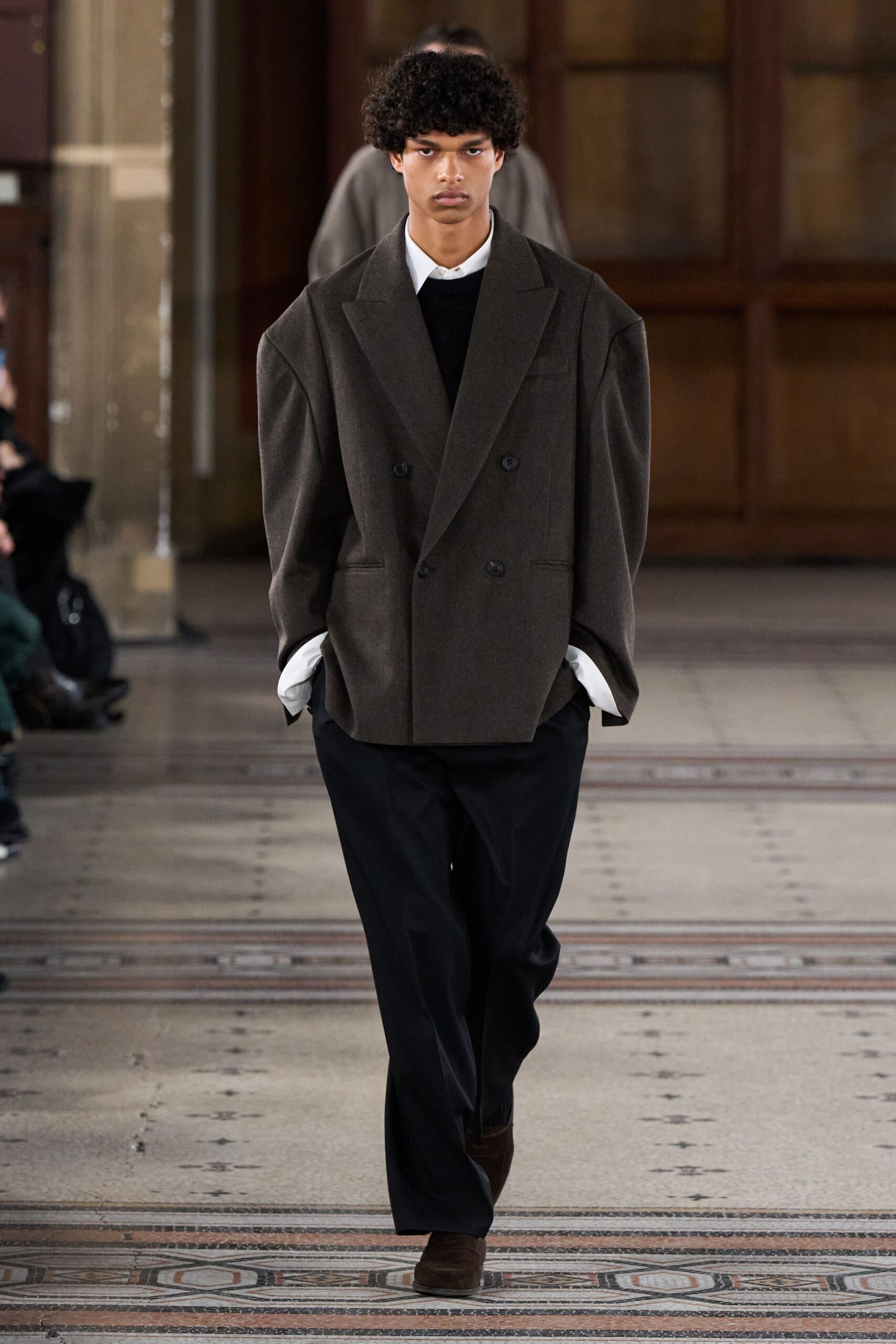 brown wool long-sleeve collared oversized blazer