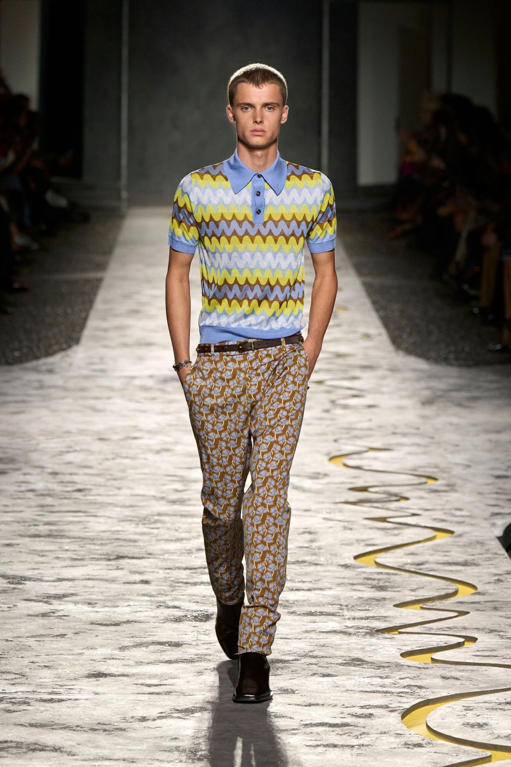 brown cotton fitted printed pants