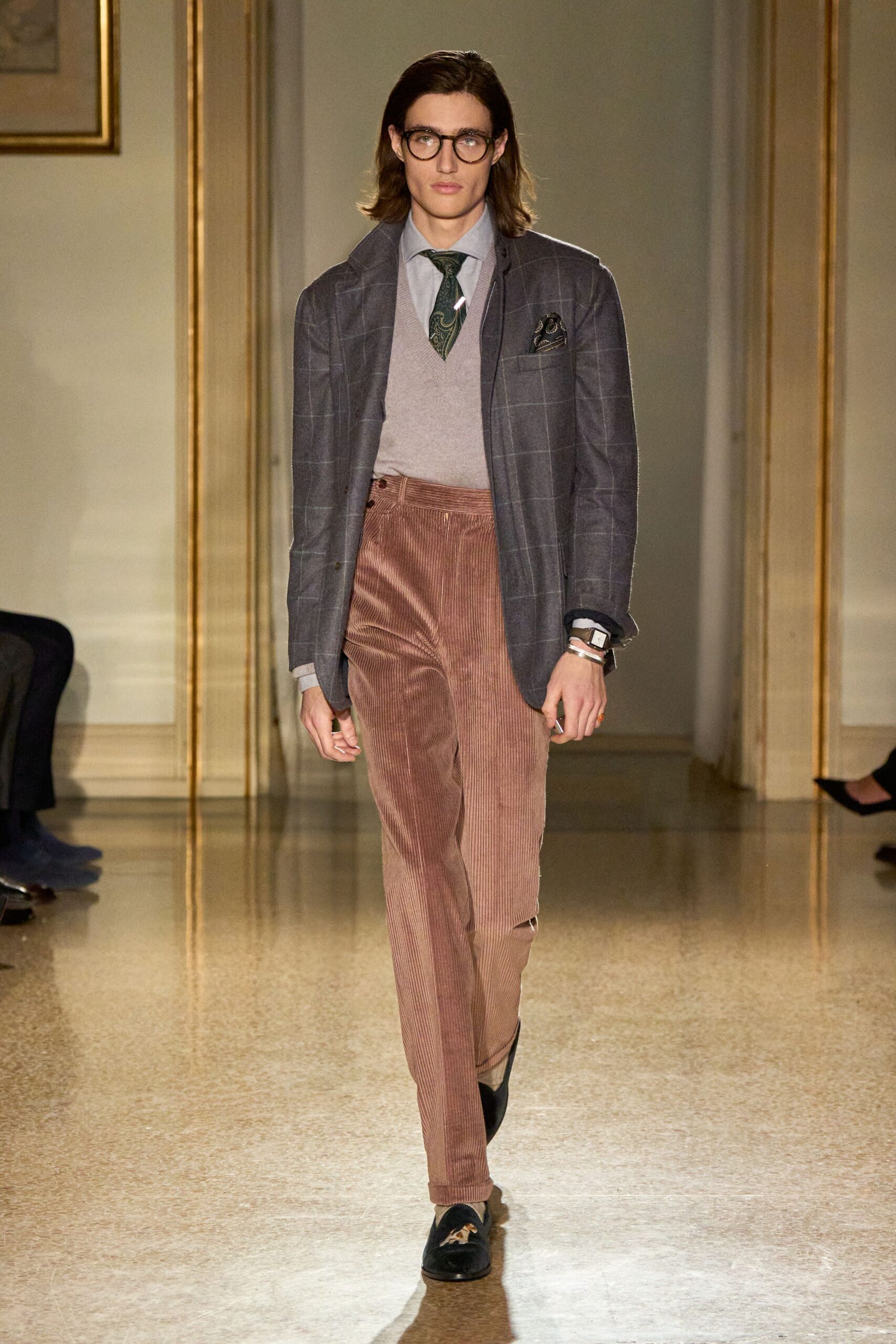 gray tailored blazer with sweater