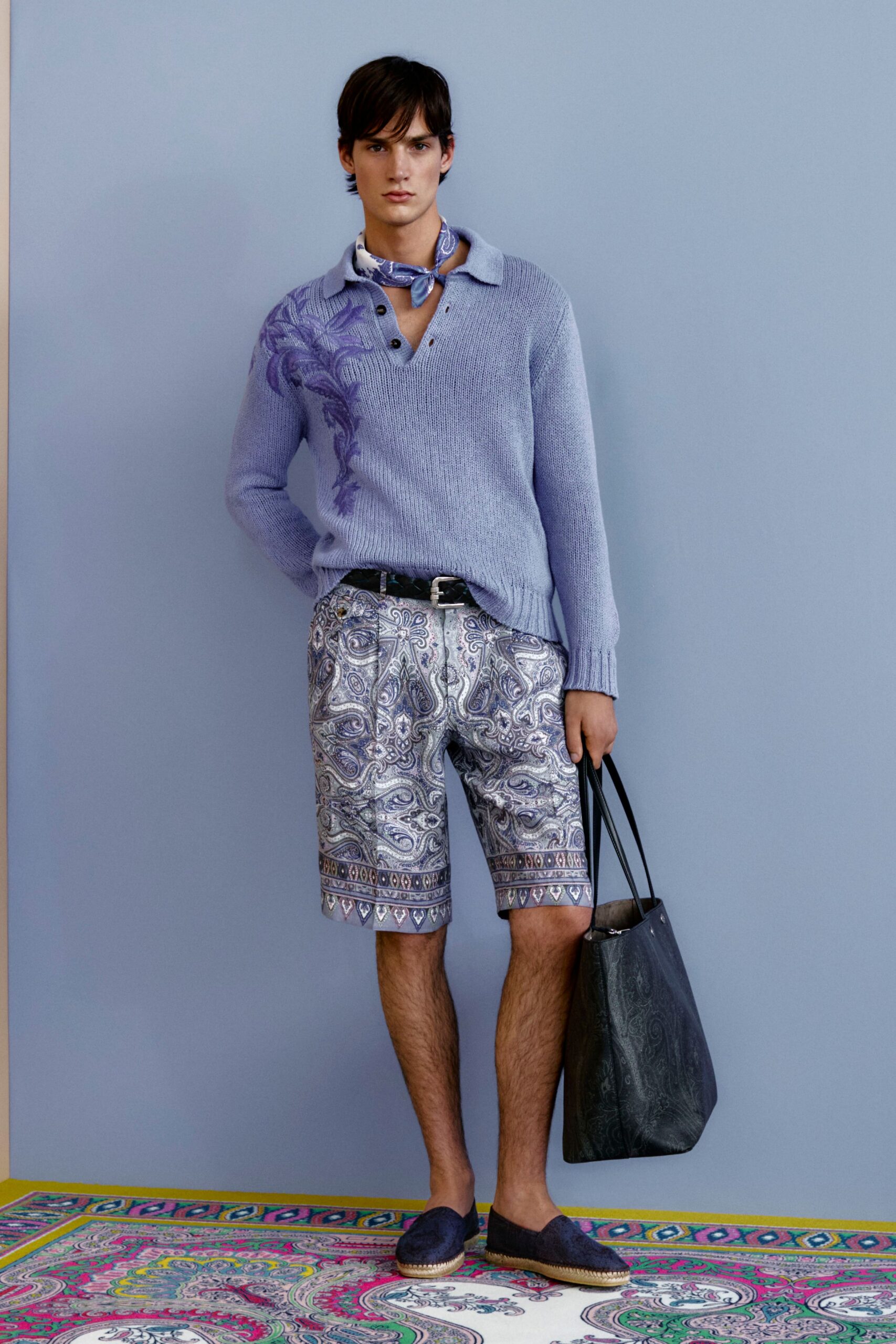 blue cotton sweater with printed shorts