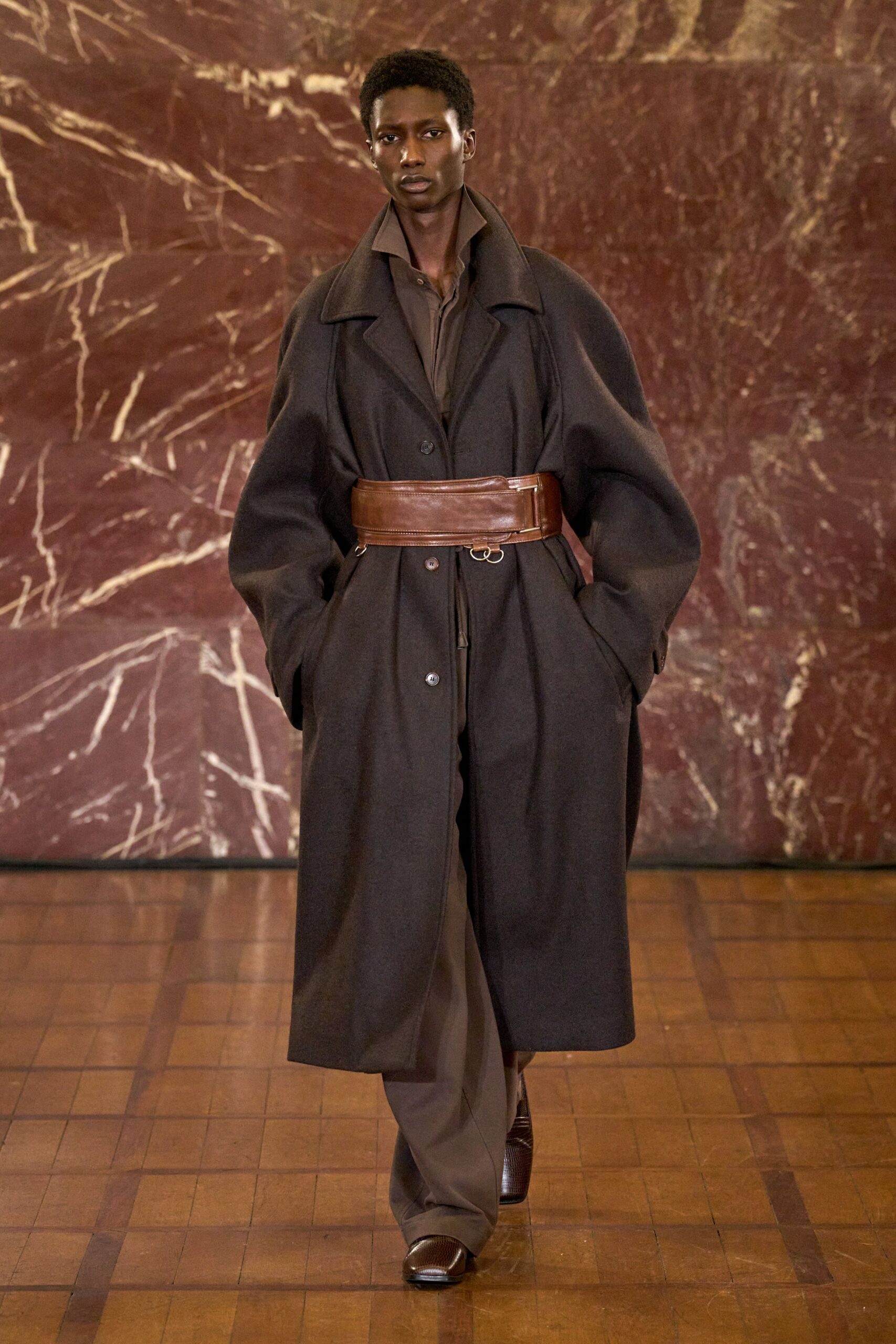 gray wool long-sleeve collared oversized belted coat