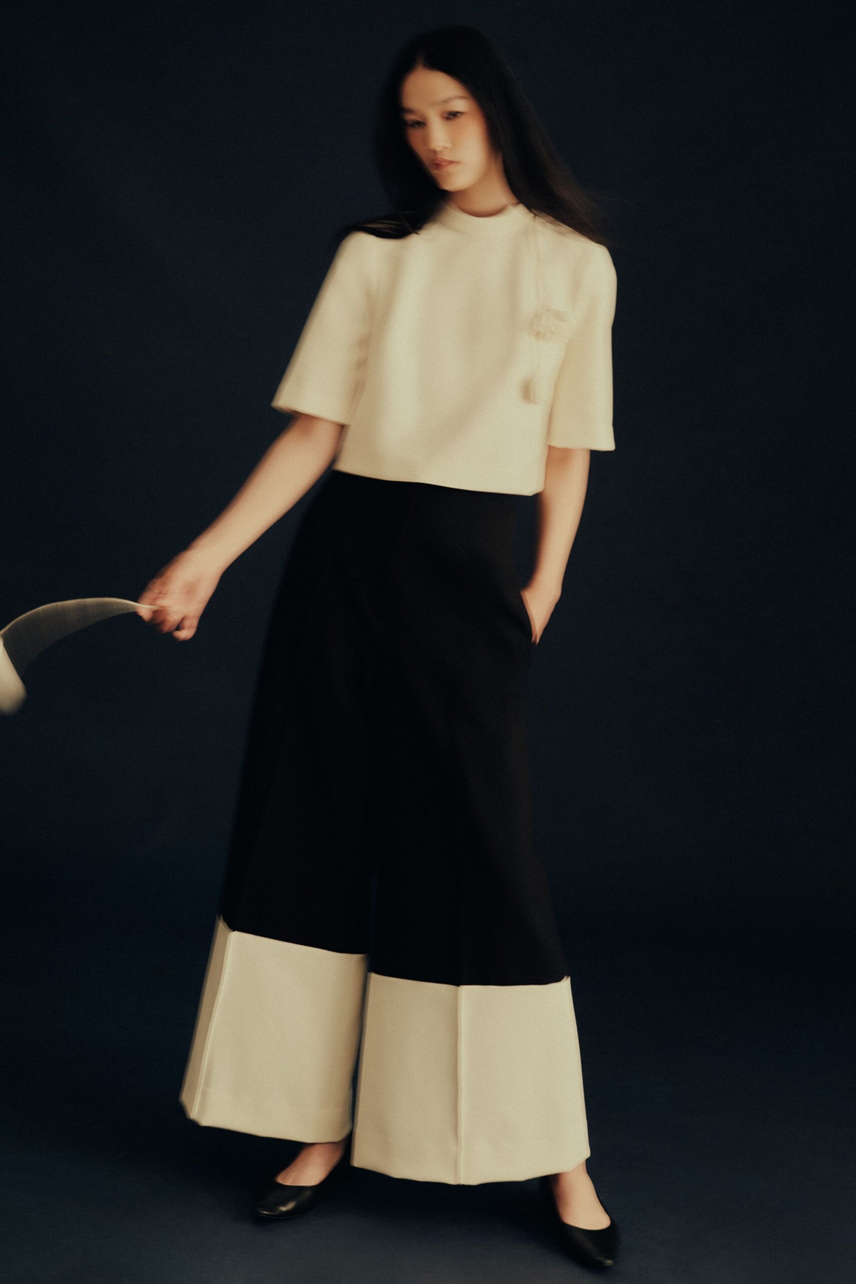 white cotton short-sleeve high-neck fitted top