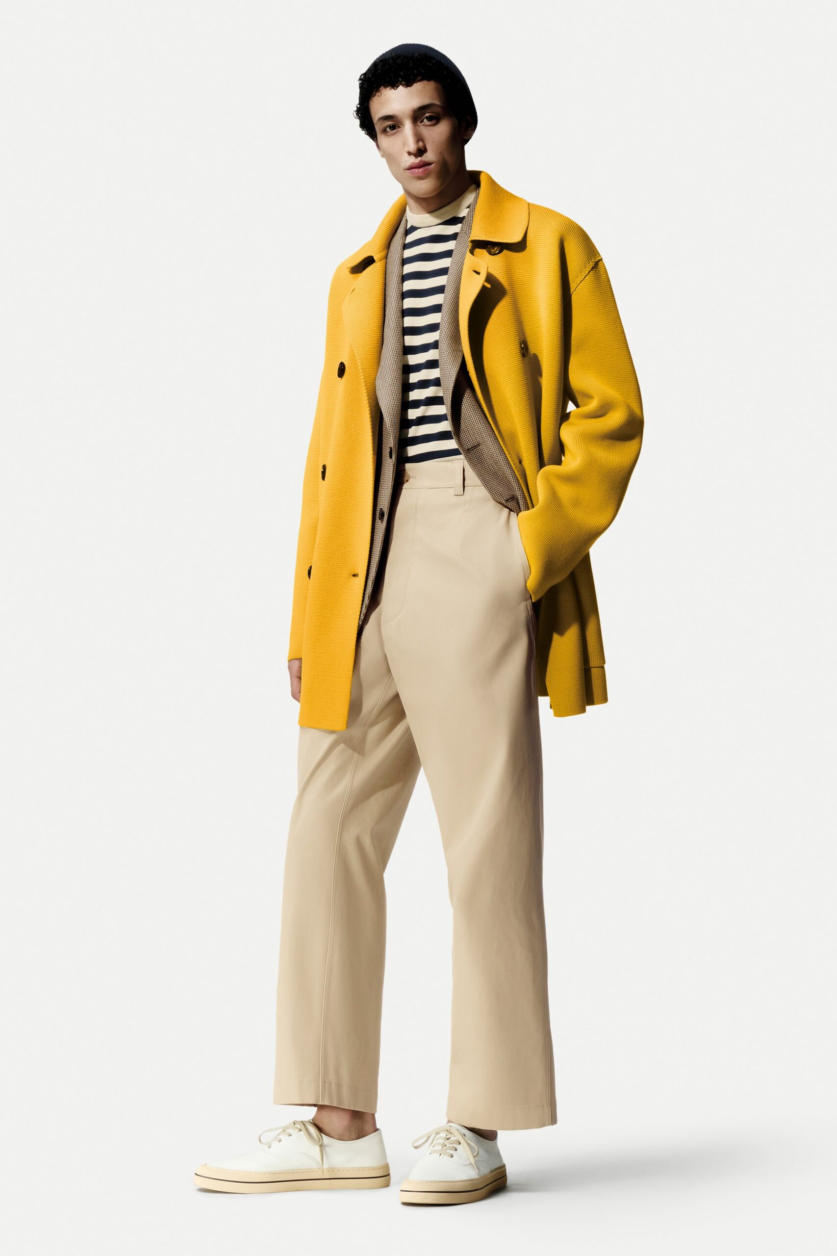 yellow wool long-sleeve collared relaxed buttoned coat