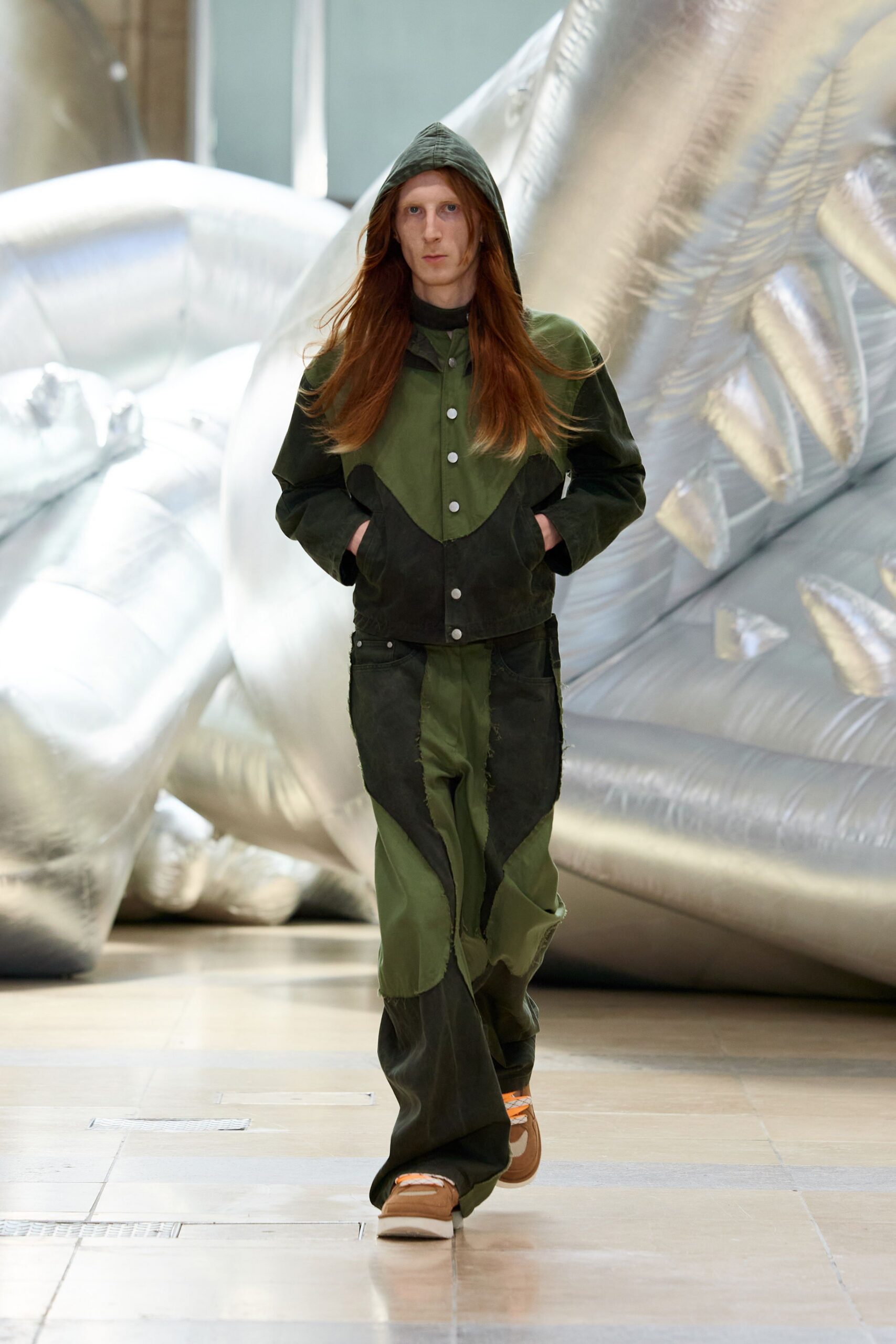 green relaxed jacket and pants