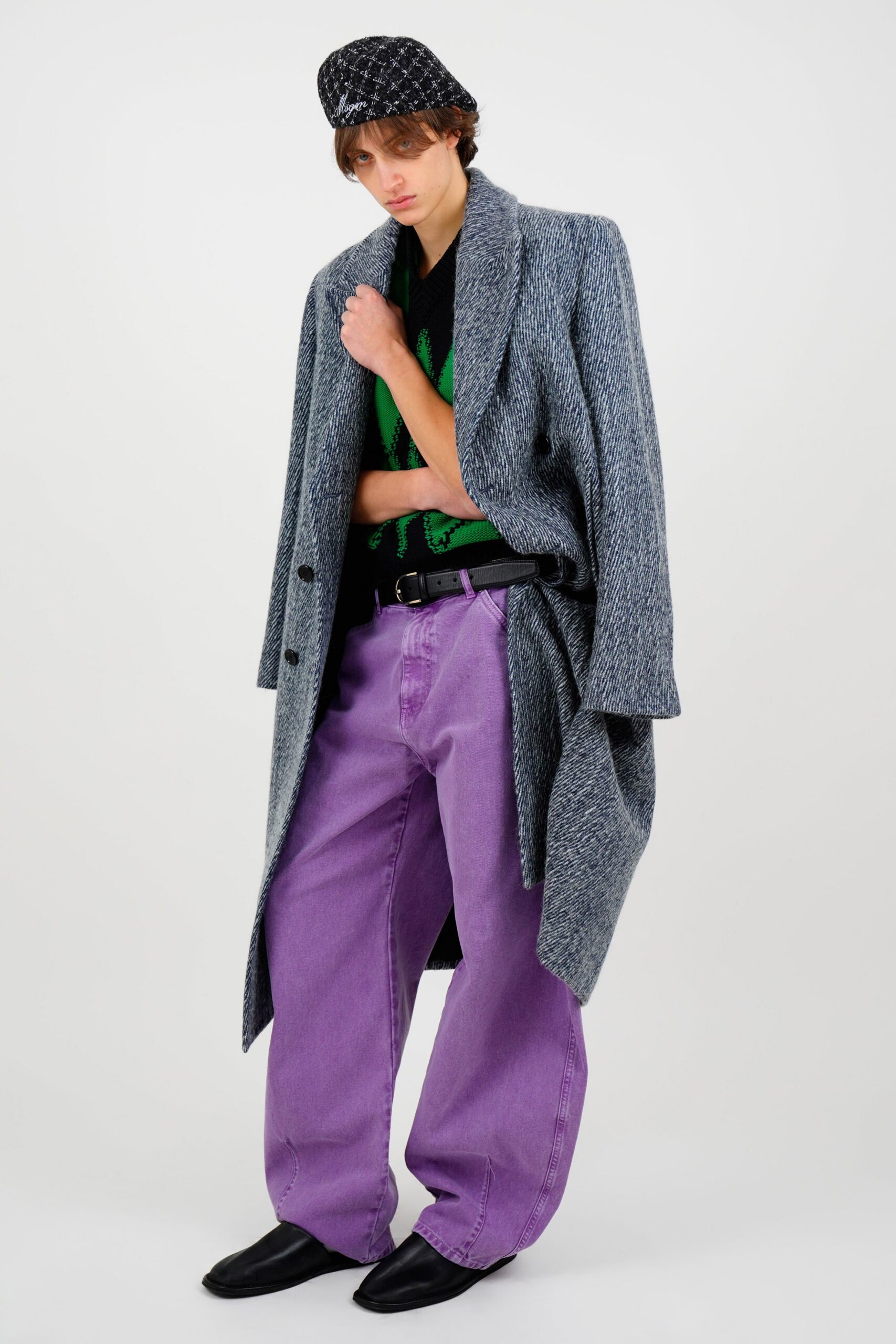gray oversized coat with purple pants