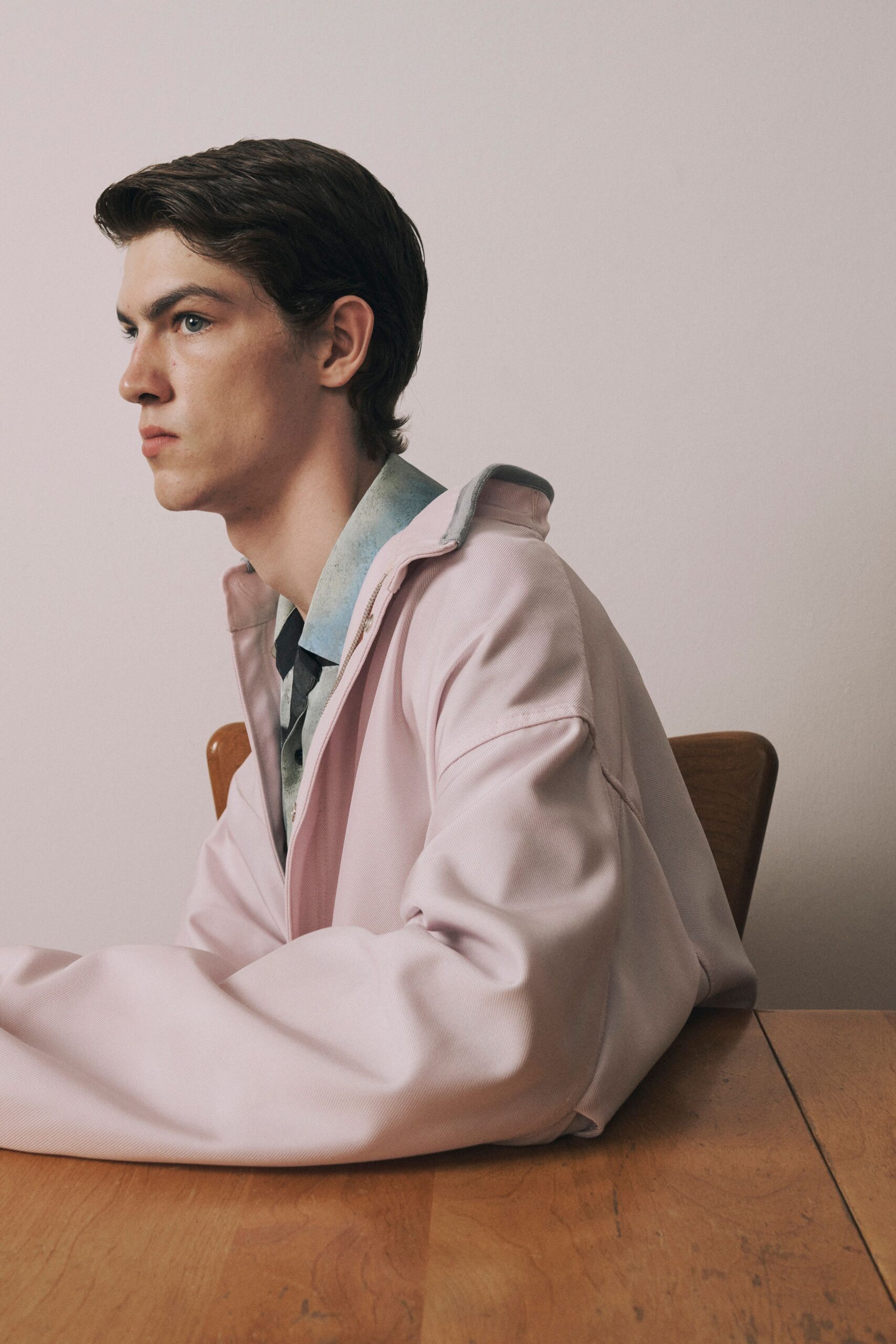 pink cotton long-sleeve collared relaxed jacket