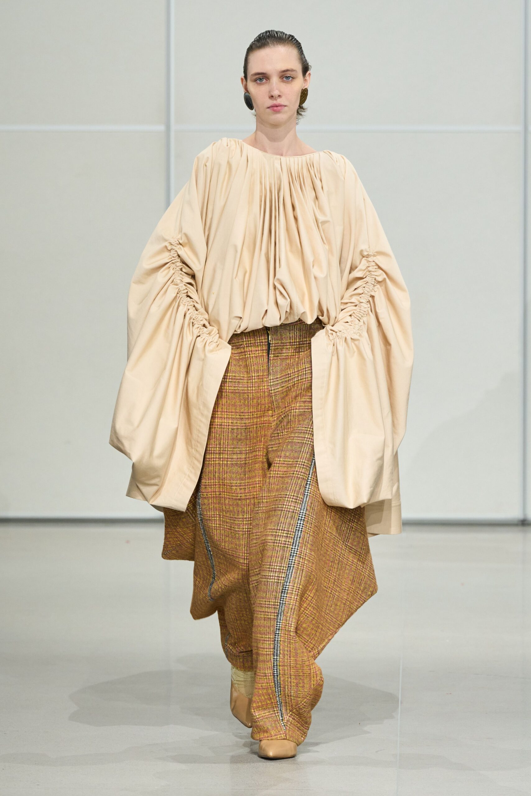 beige cotton long-sleeve collared relaxed pleated draped top