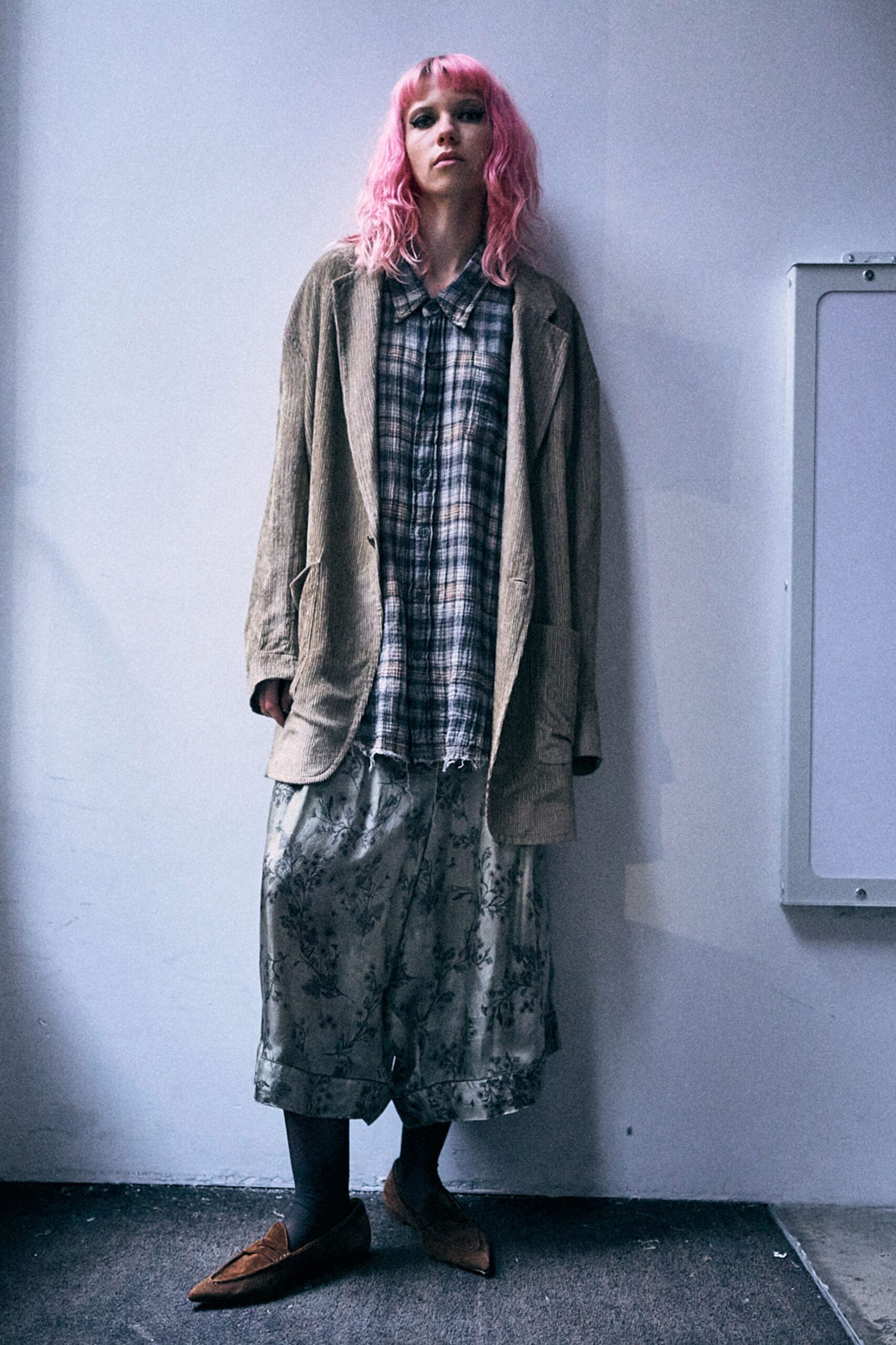 gray cotton relaxed flared pants