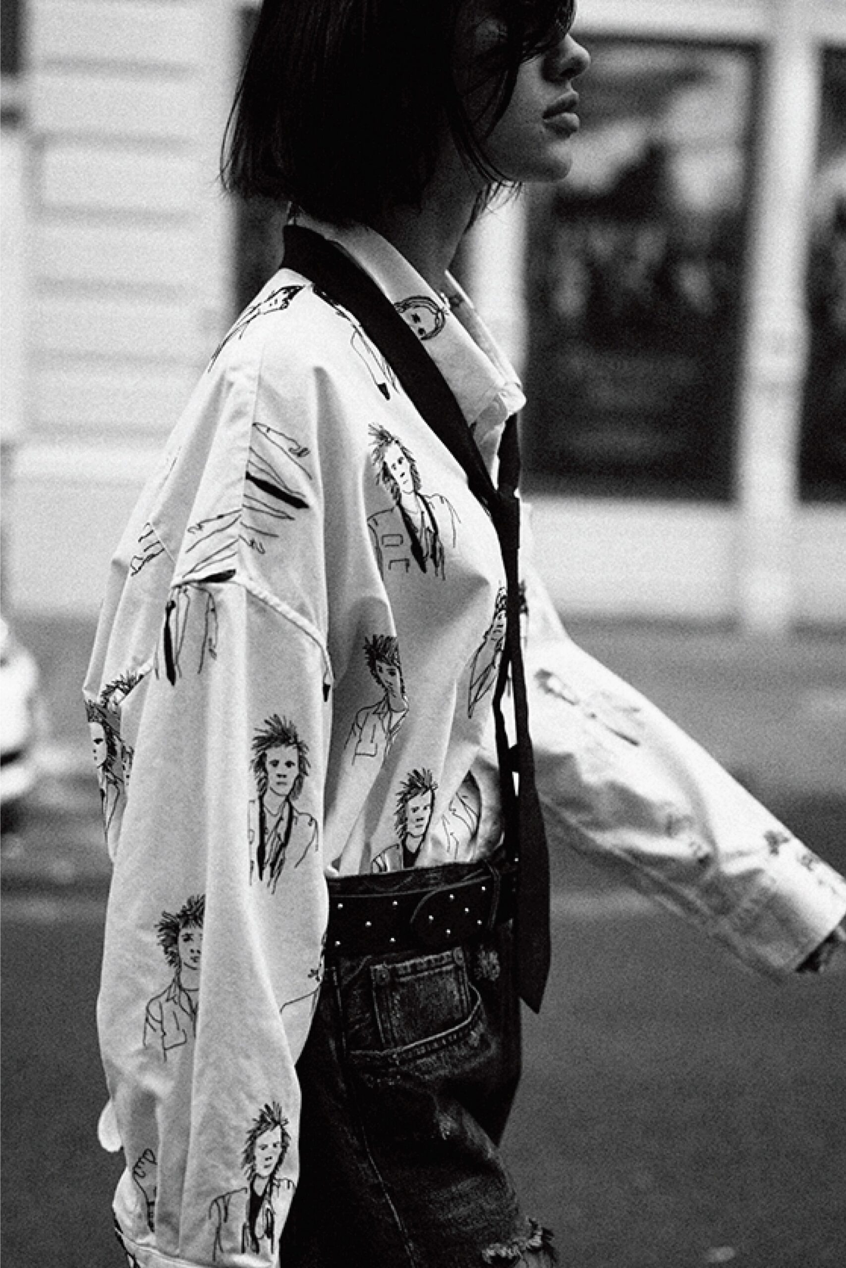 white cotton long-sleeve collared oversized printed shirt
