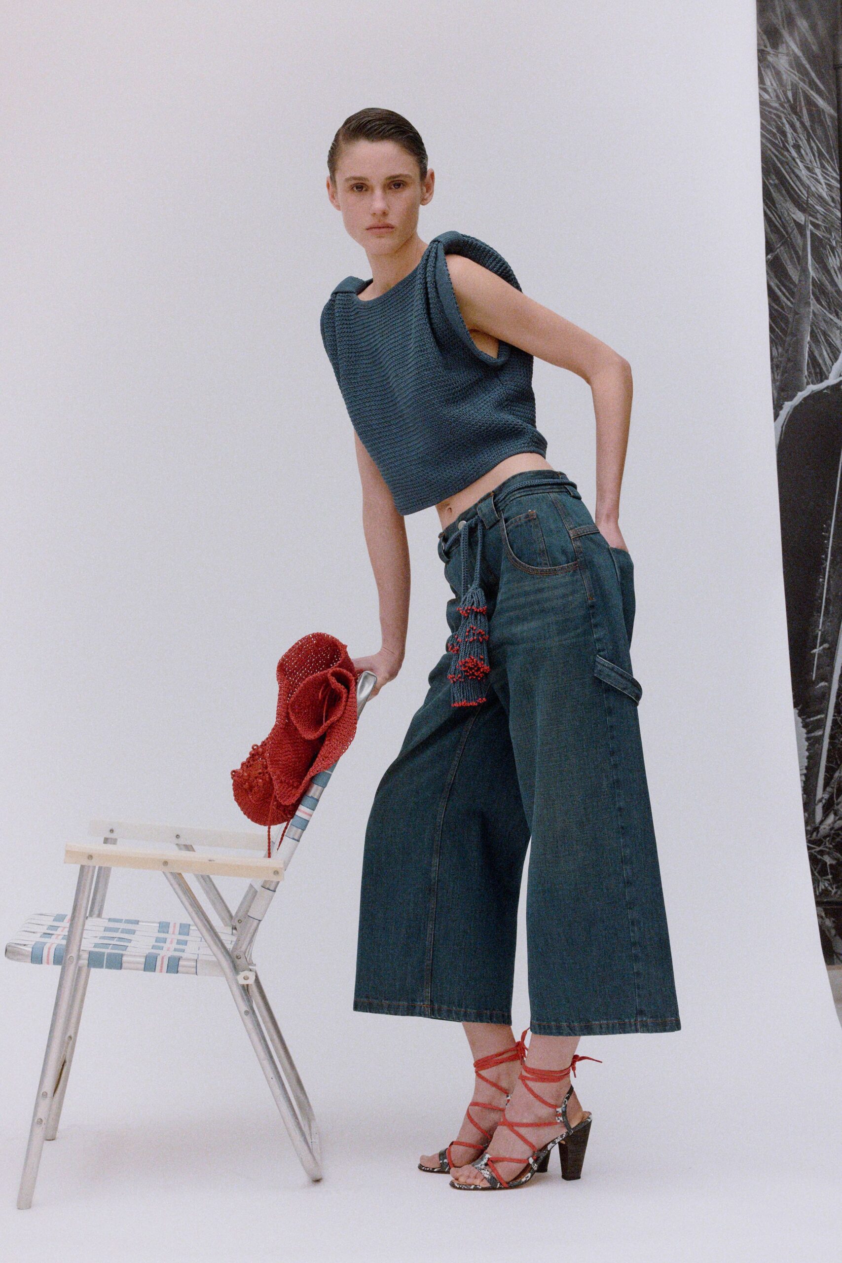 blue cotton sleeveless high-neck fitted ribbed cropped top