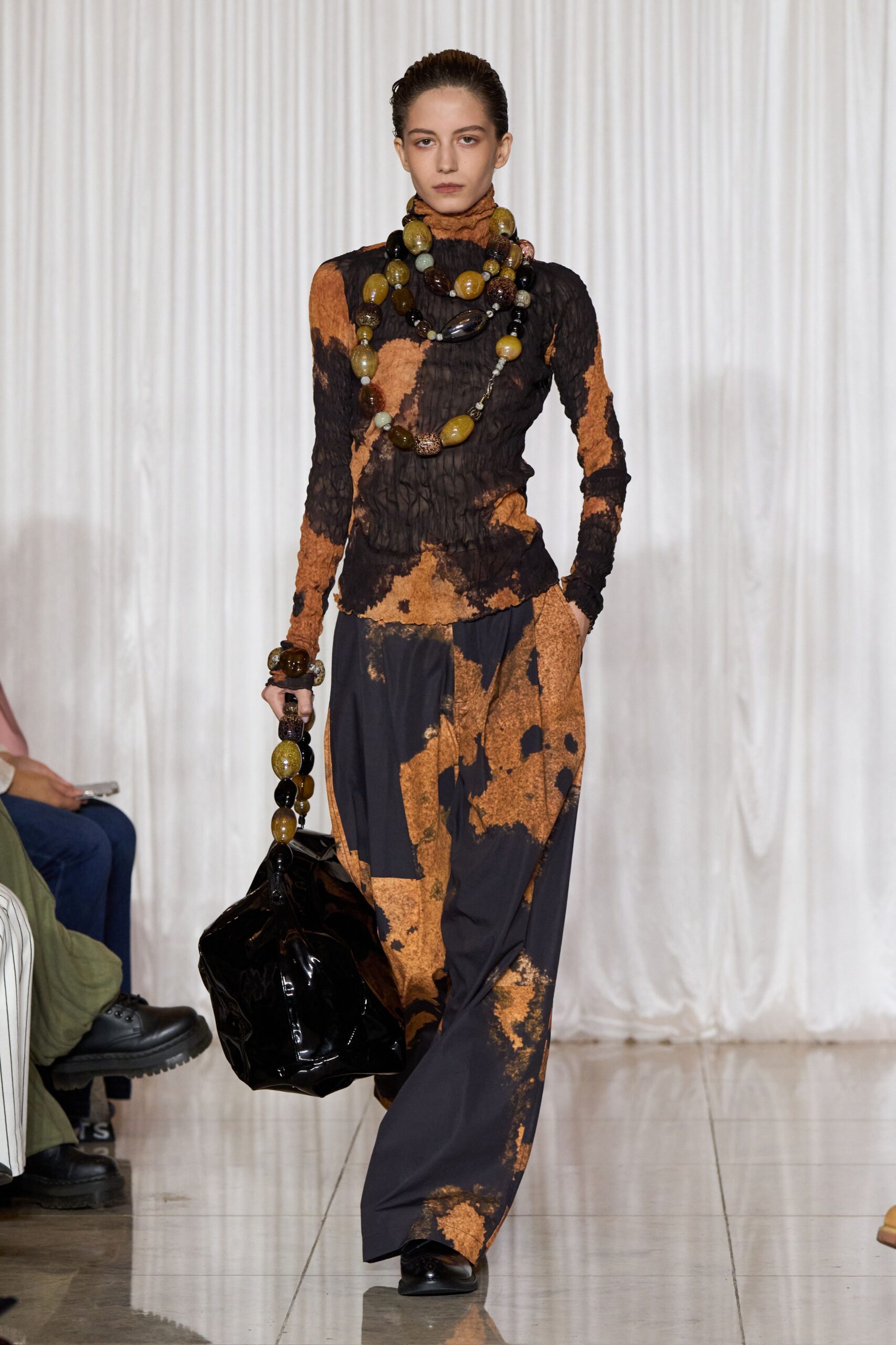 black orange fitted top wide-leg pants