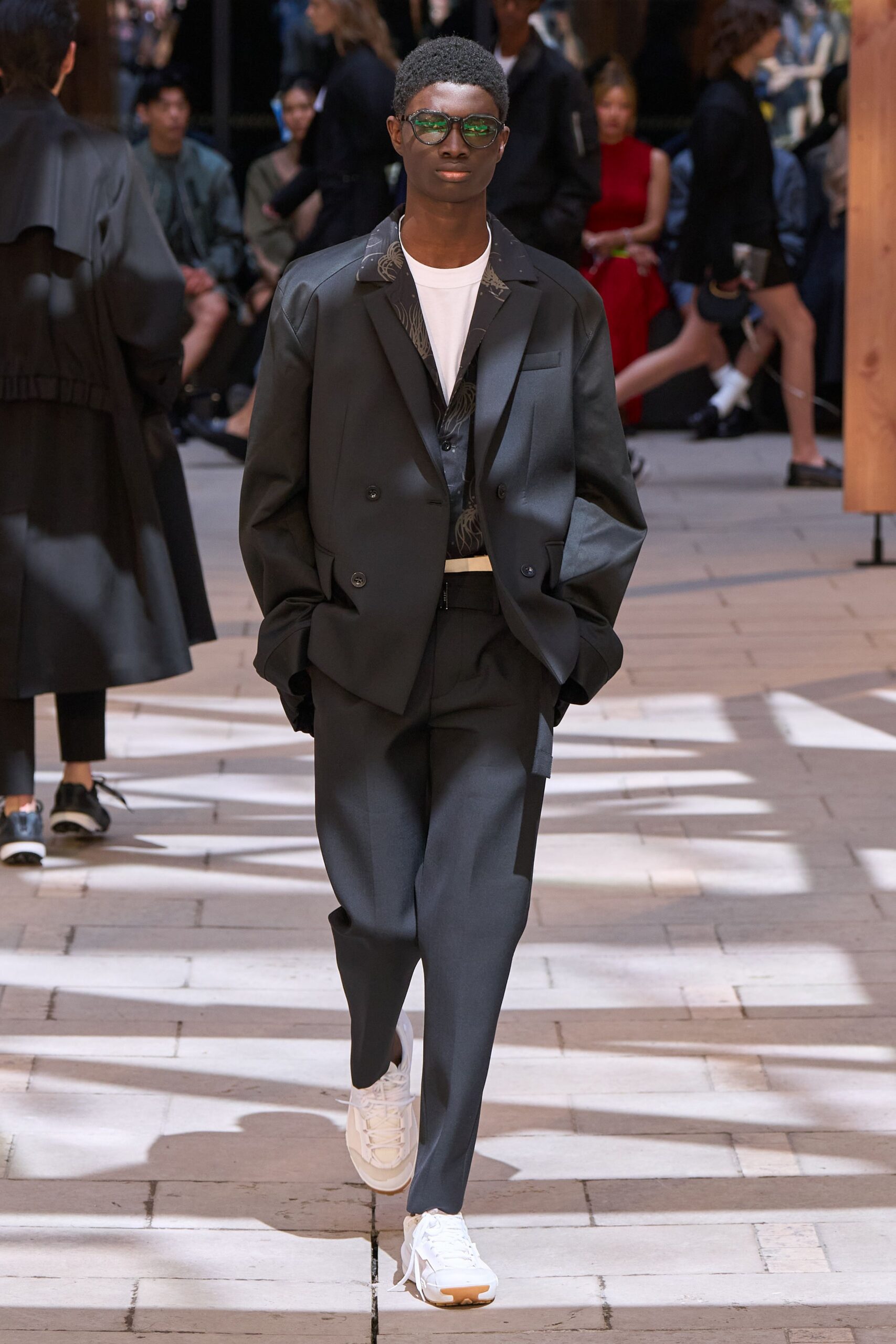 black tailored suit with white t-shirt