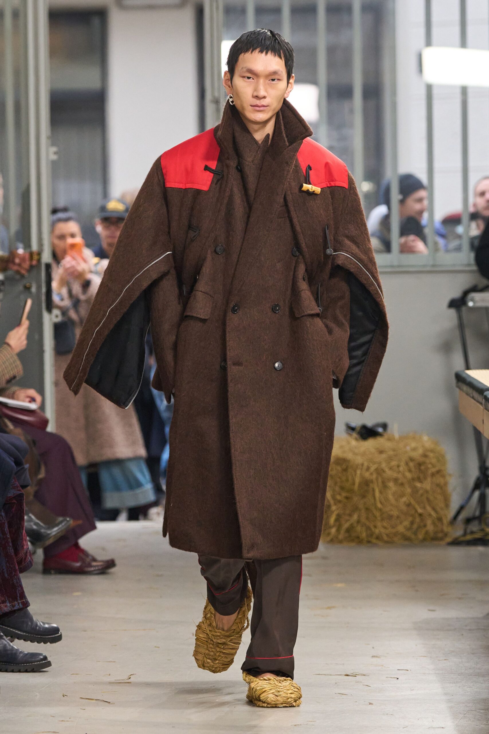 brown wool long-sleeve collared oversized layered coat