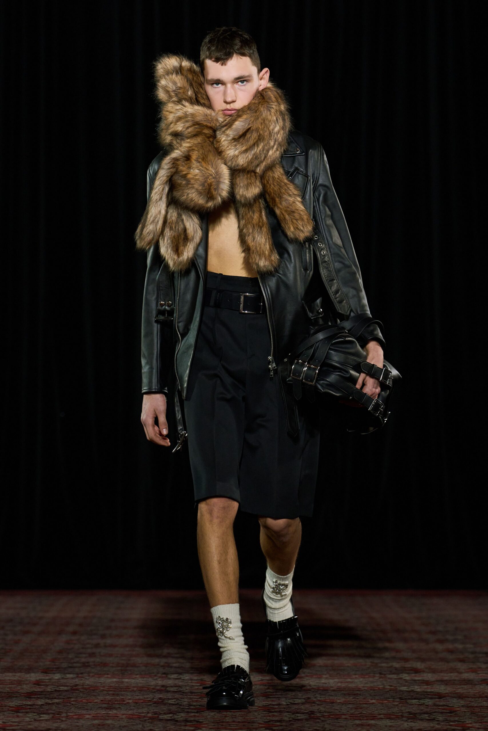 brown fur scarf