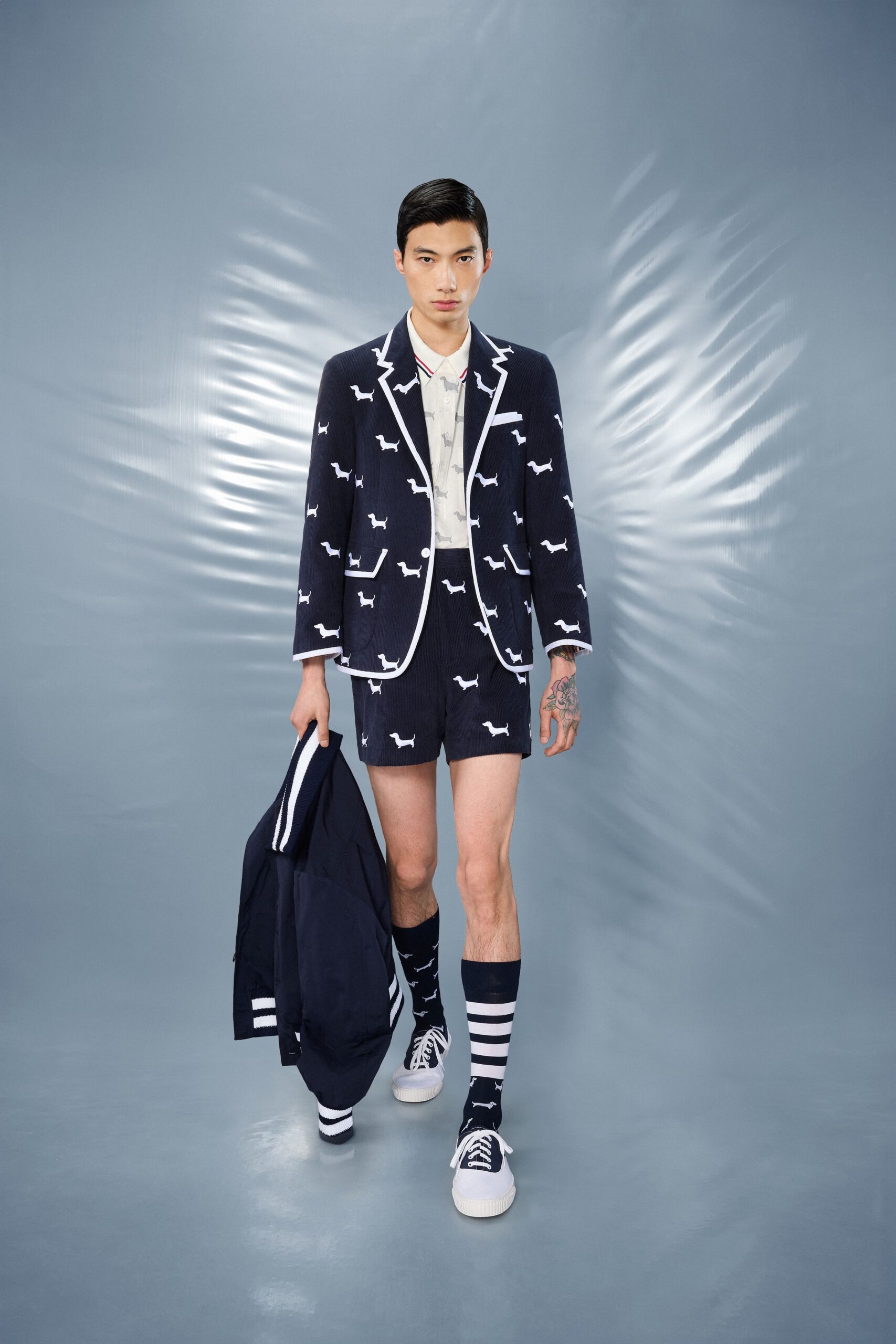 blue cotton long-sleeve collared tailored buttoned printed blazer