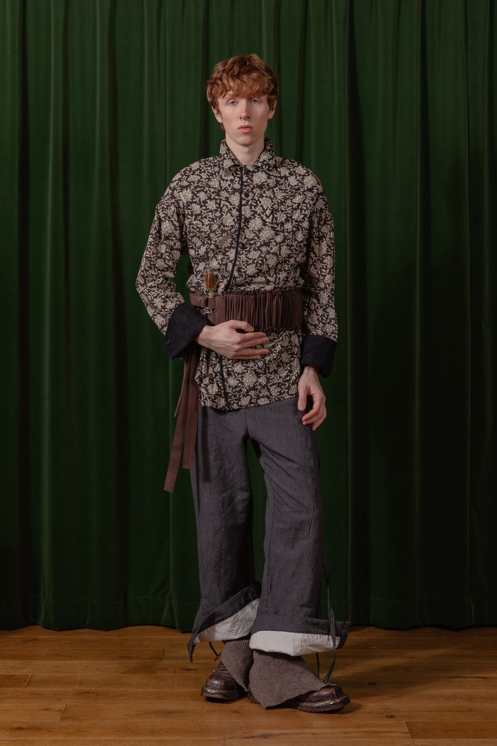 relaxed printed shirt with wide-leg pants