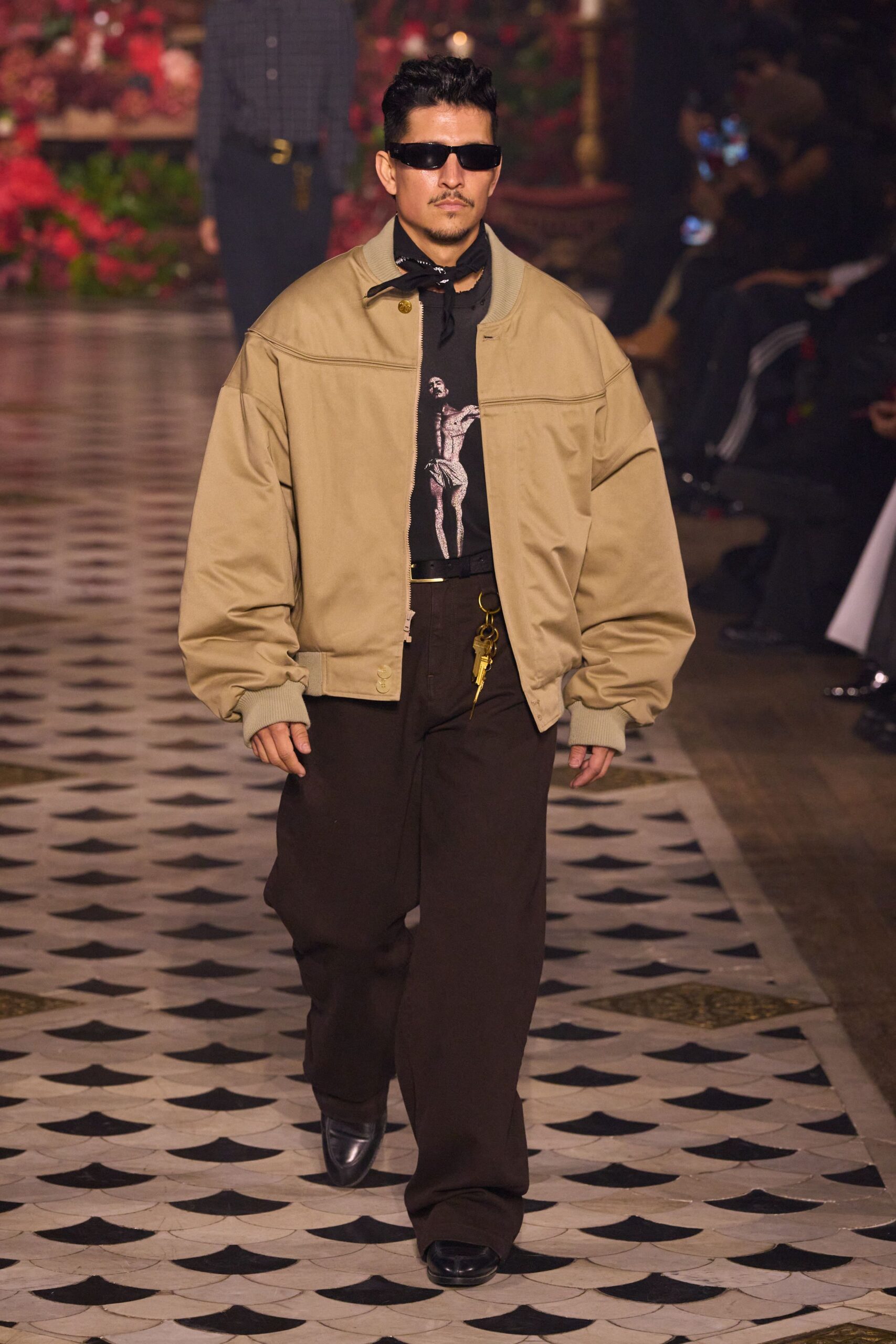 beige oversized jacket with black shirt