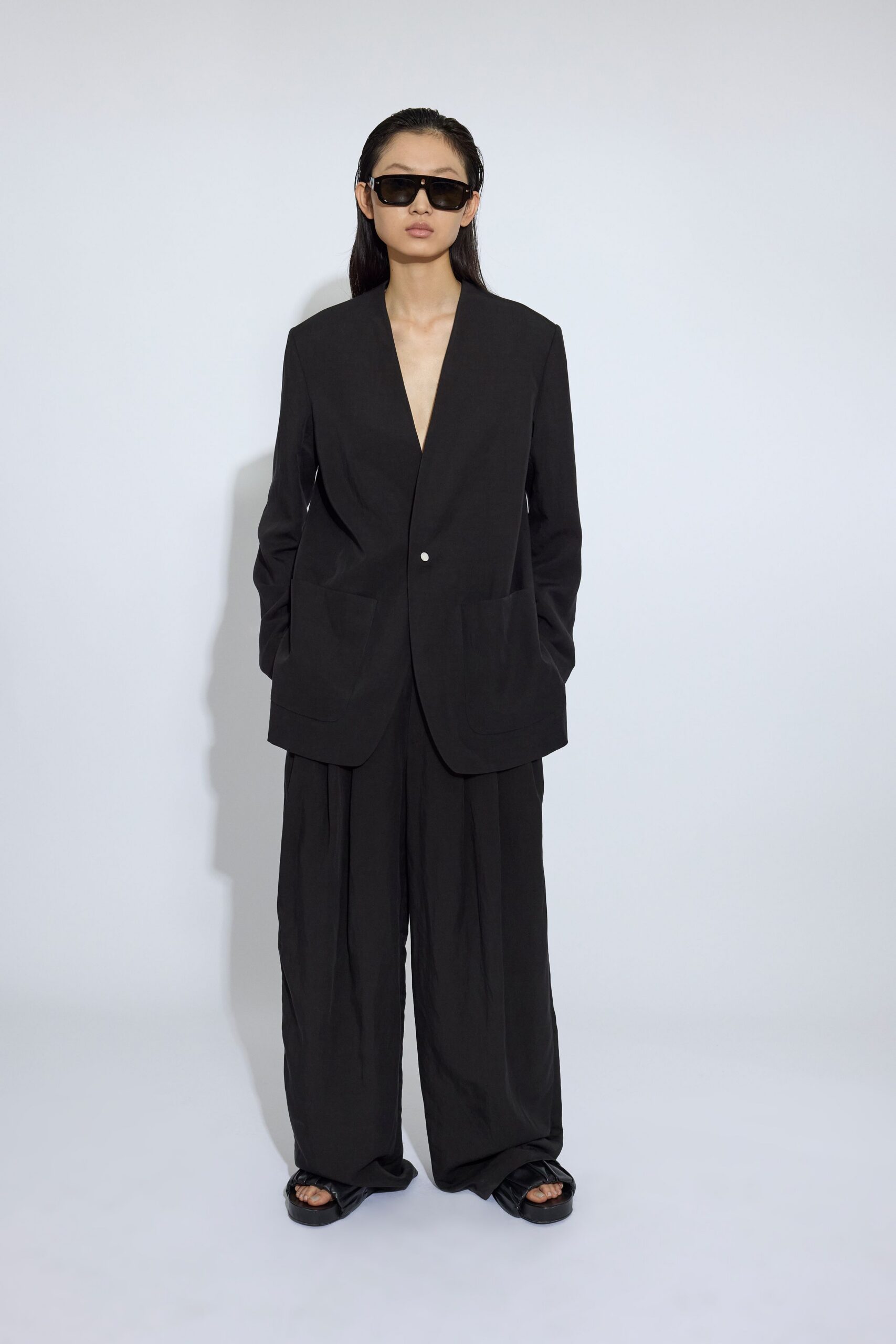 black relaxed blazer and pants