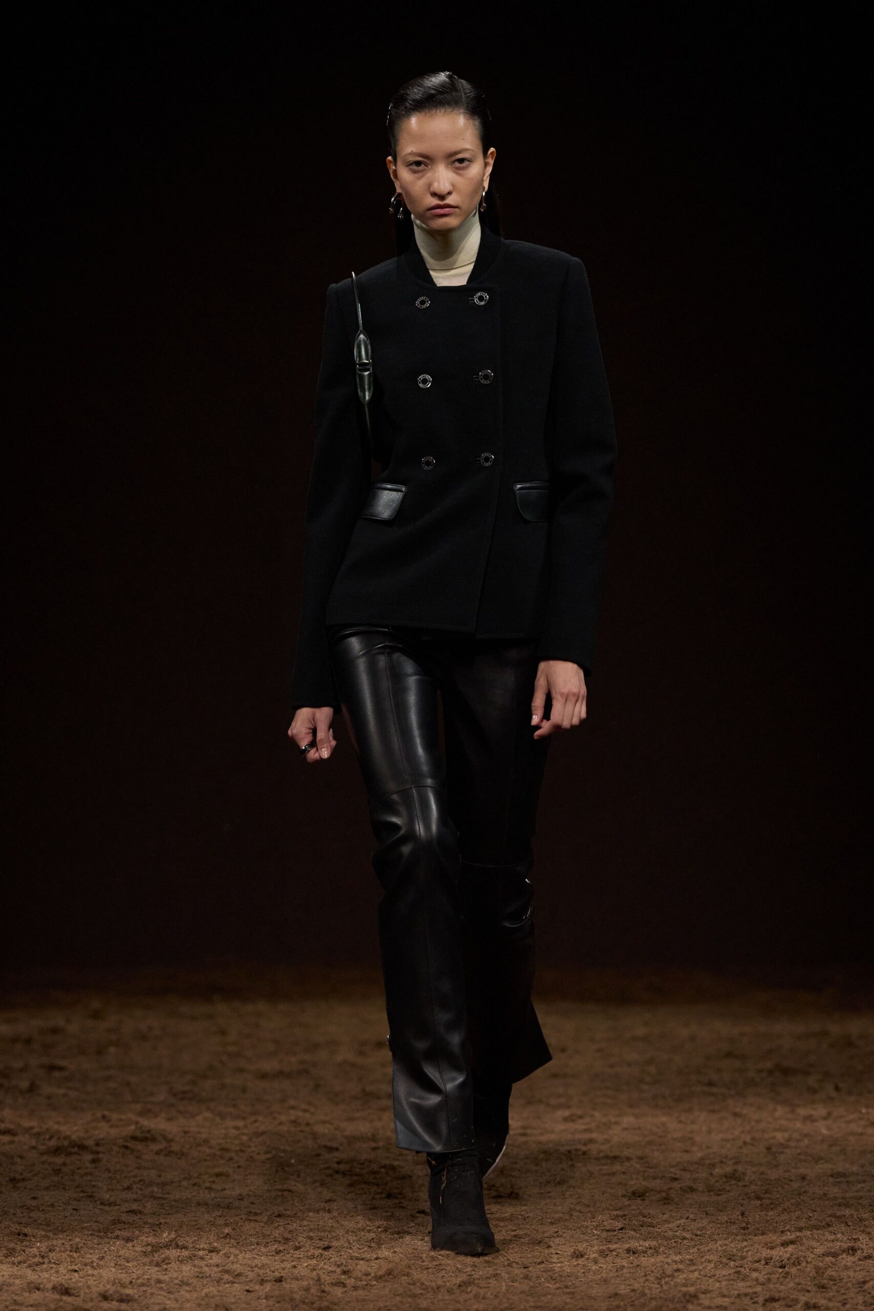 black wool long-sleeve double-breasted structured buttoned jacket