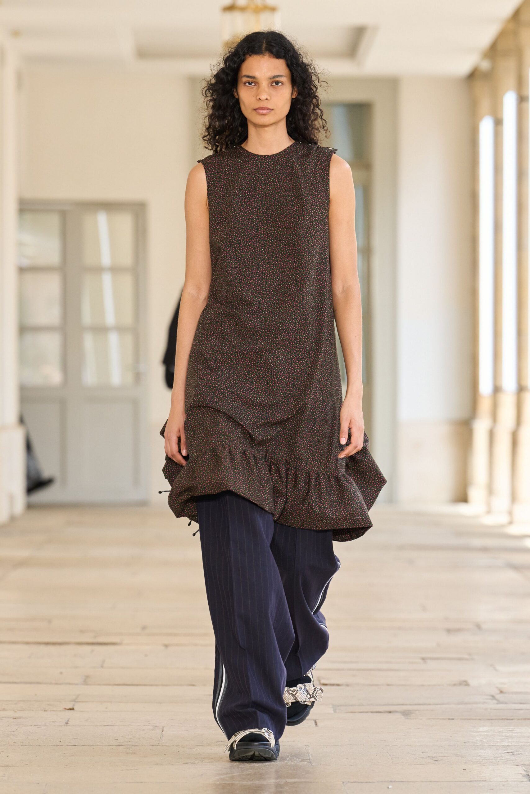 brown cotton sleeveless high-neck relaxed ruffled midi dress
