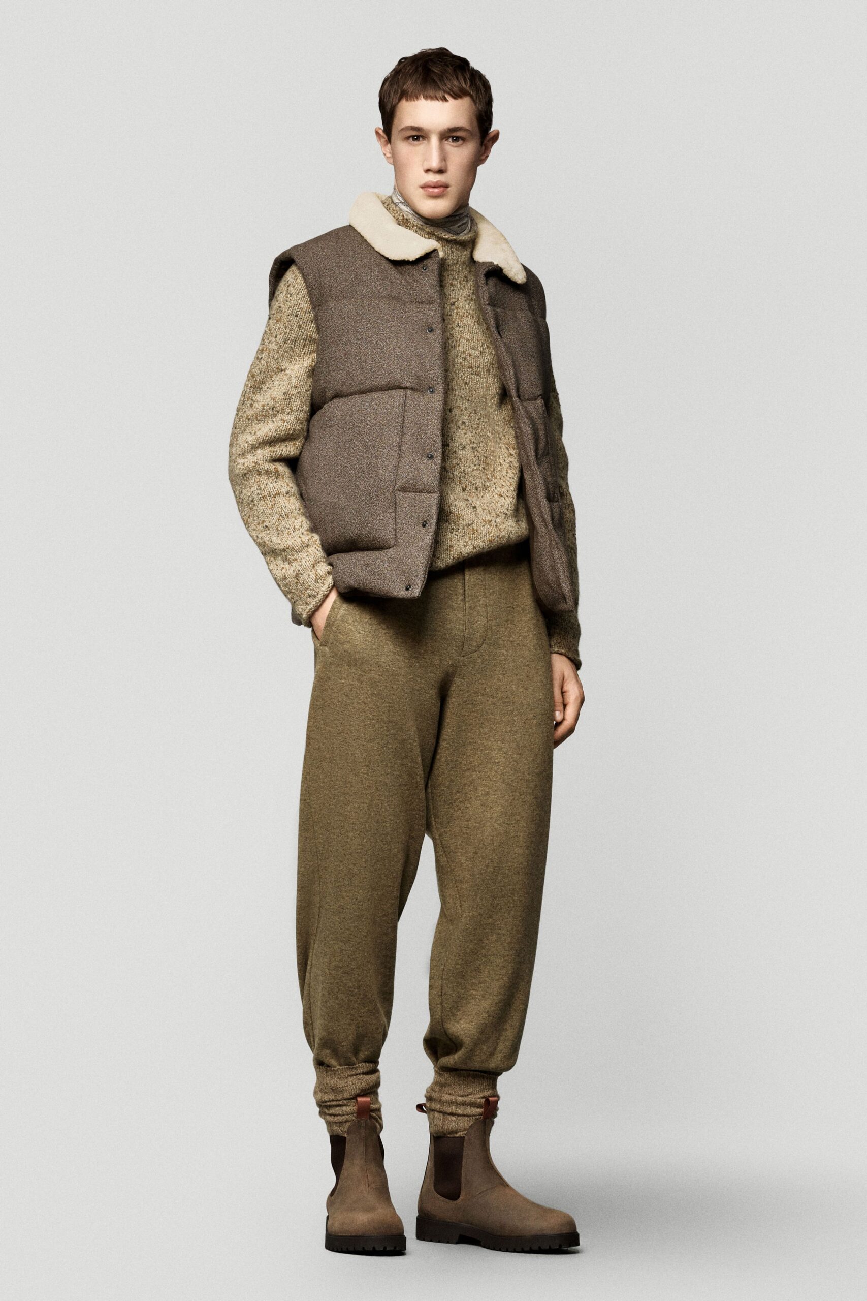 green wool relaxed pants