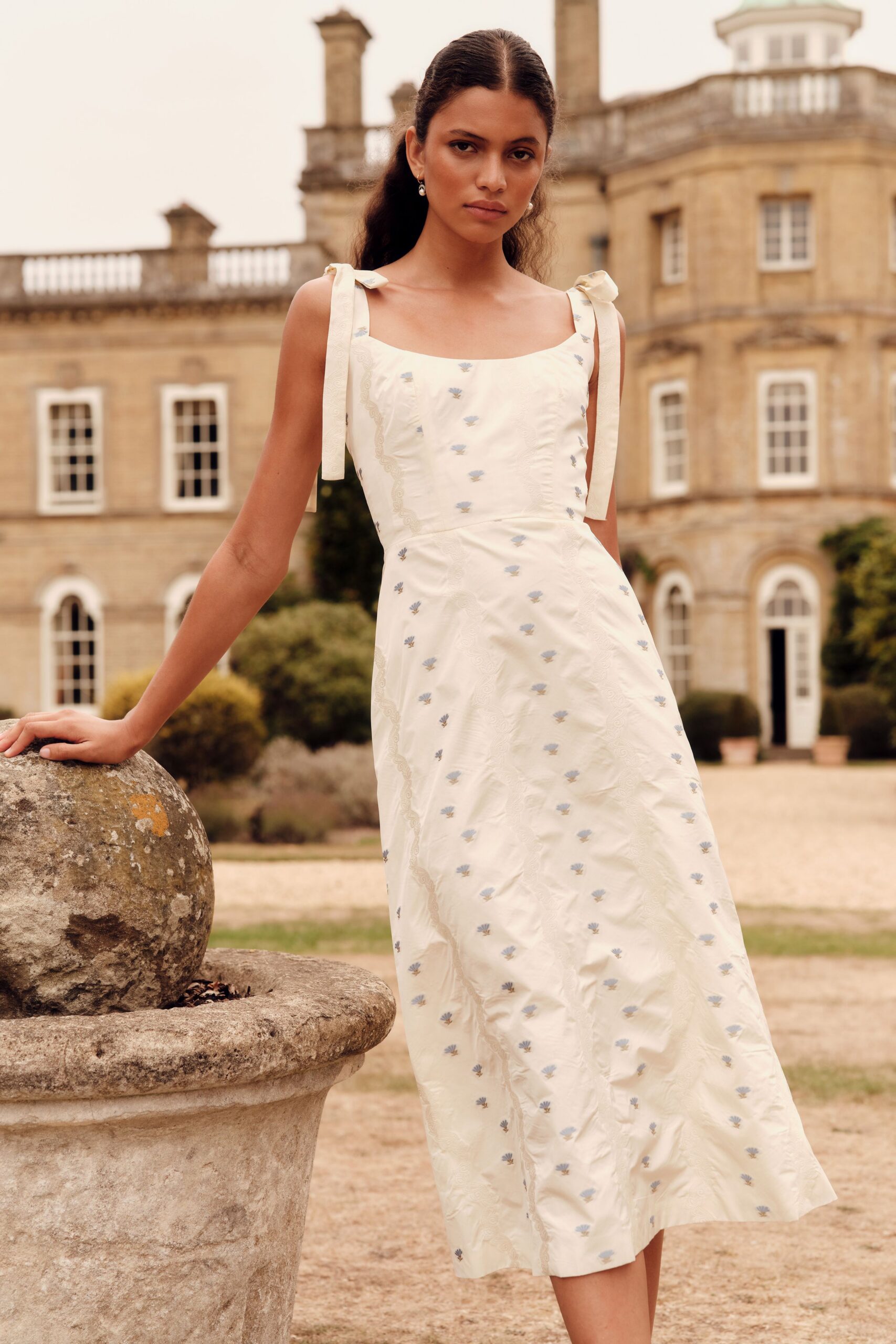 white cotton pleated midi dress
