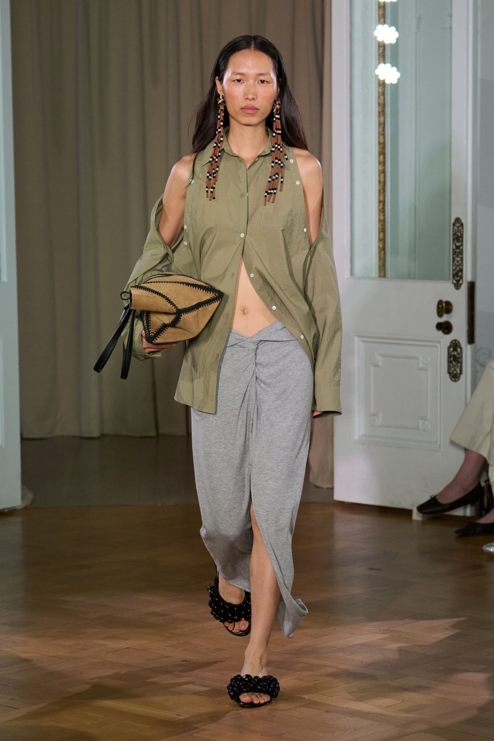 gray cotton slit fitted skirt