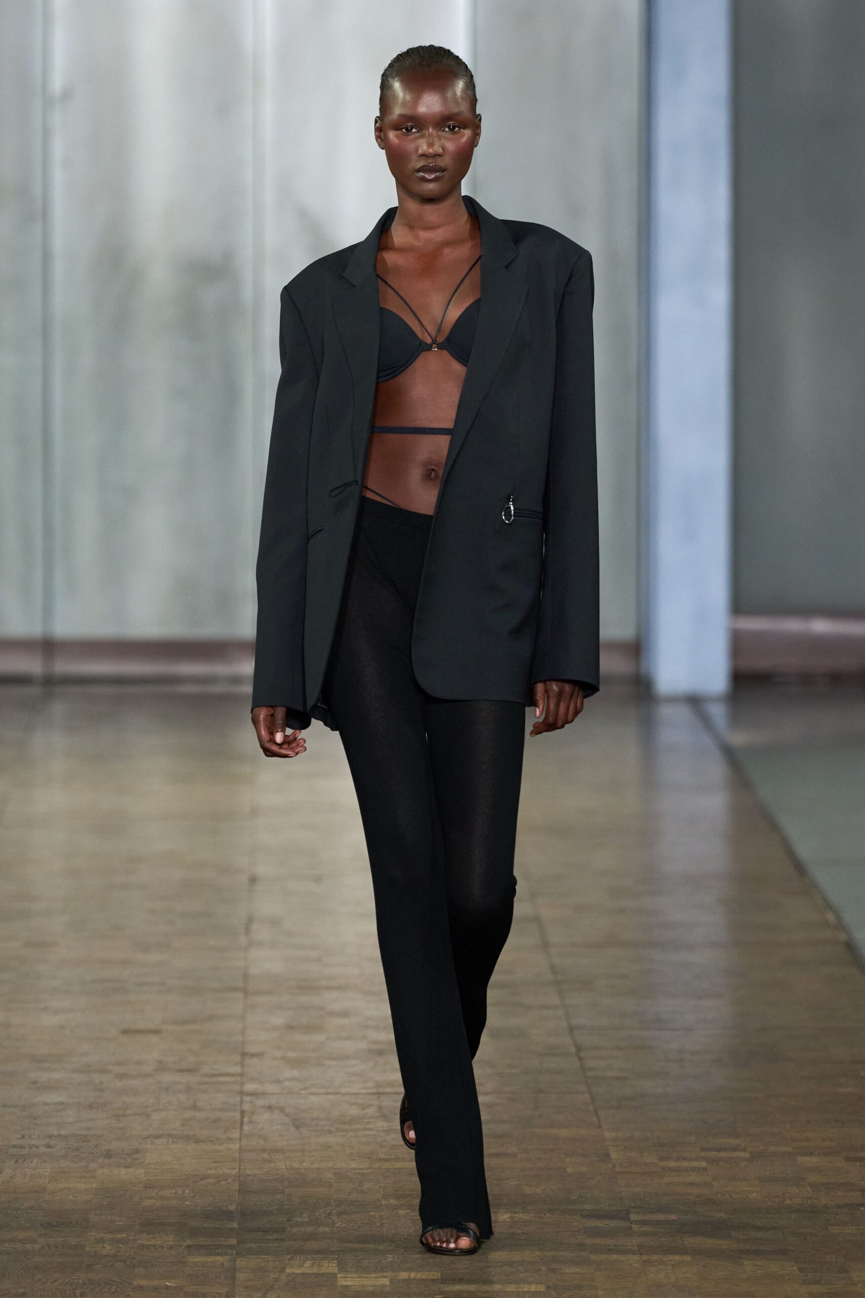 black cotton fitted high-waisted straight-leg pants
