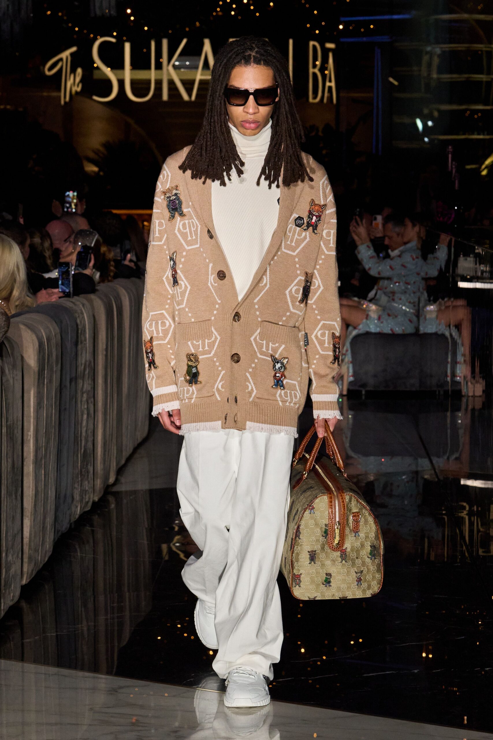 beige cotton long-sleeve collared relaxed embroidered cardigan