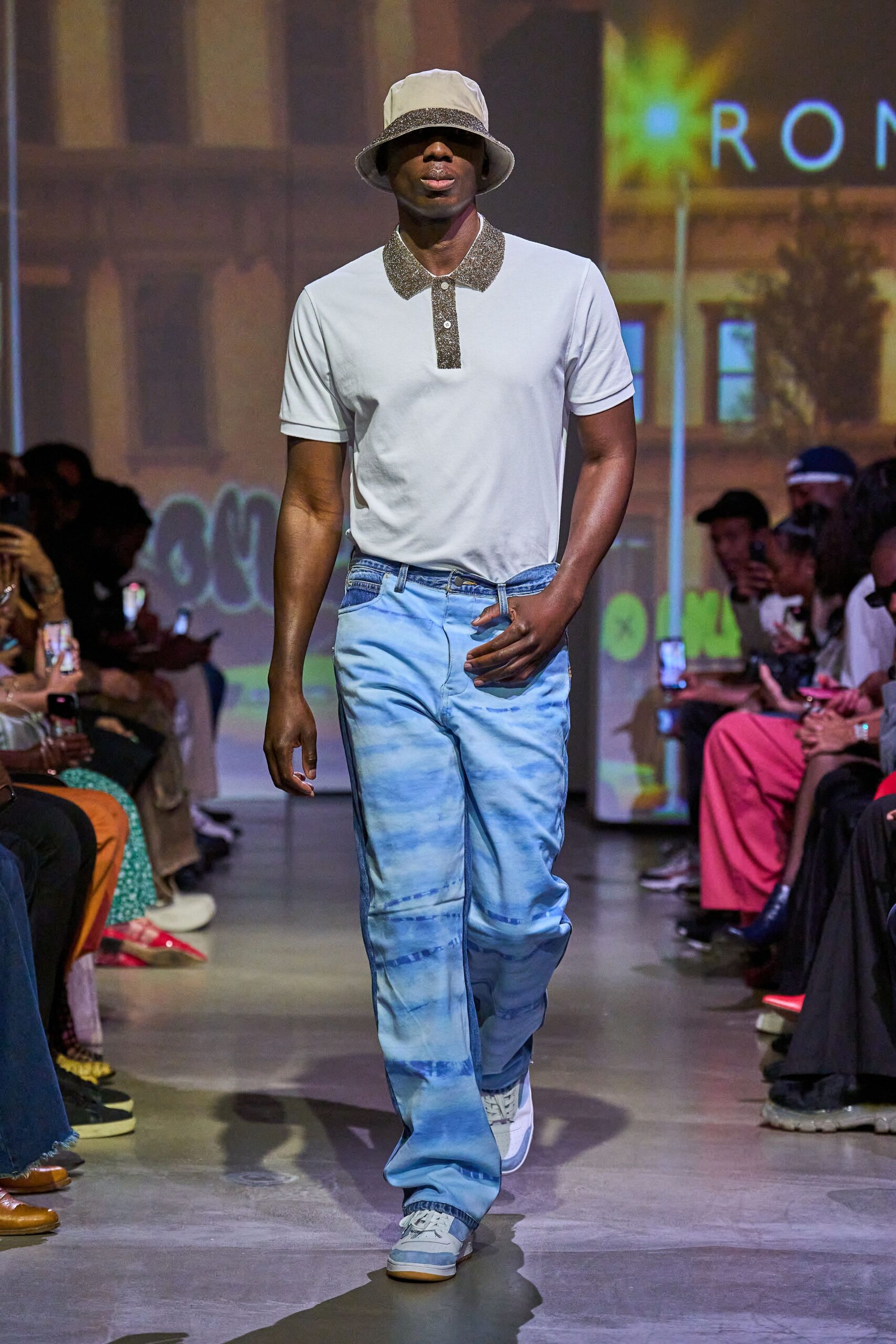 blue denim fitted distressed pants