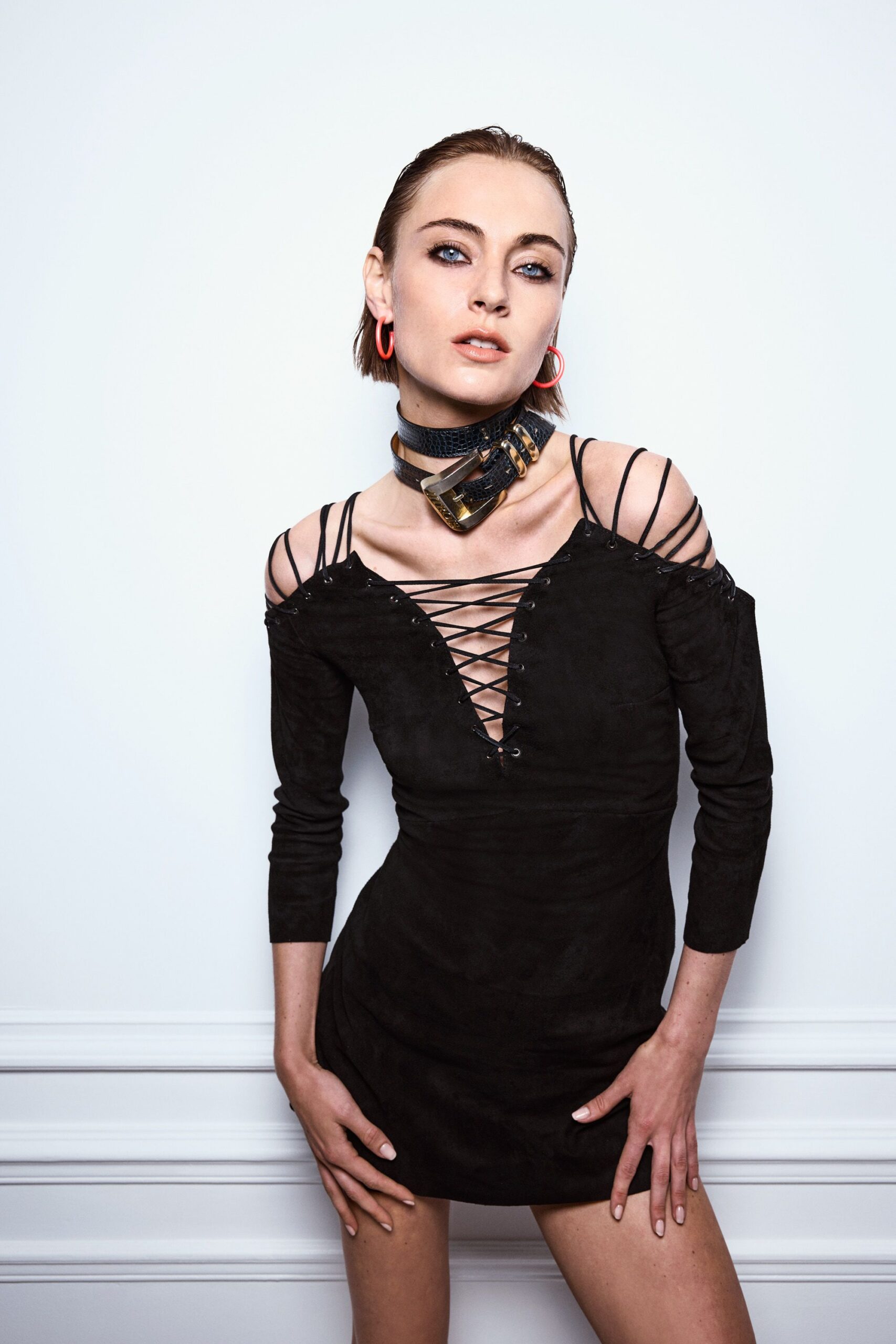 black fitted mini dress with choker
