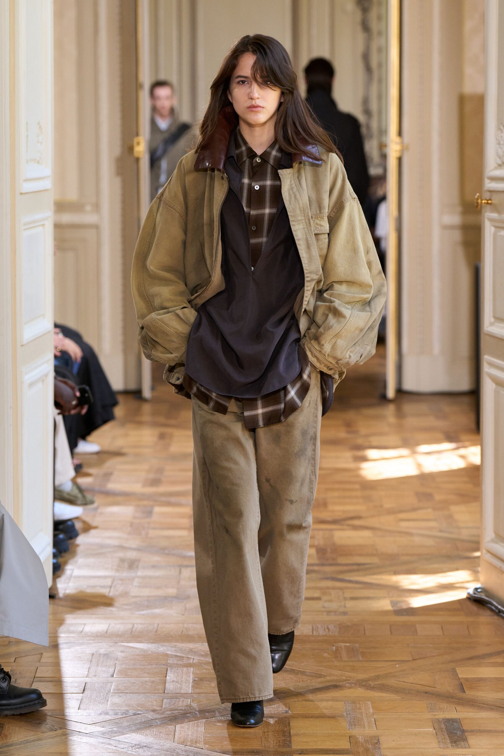 brown cotton long-sleeve collared oversized zippered jacket
